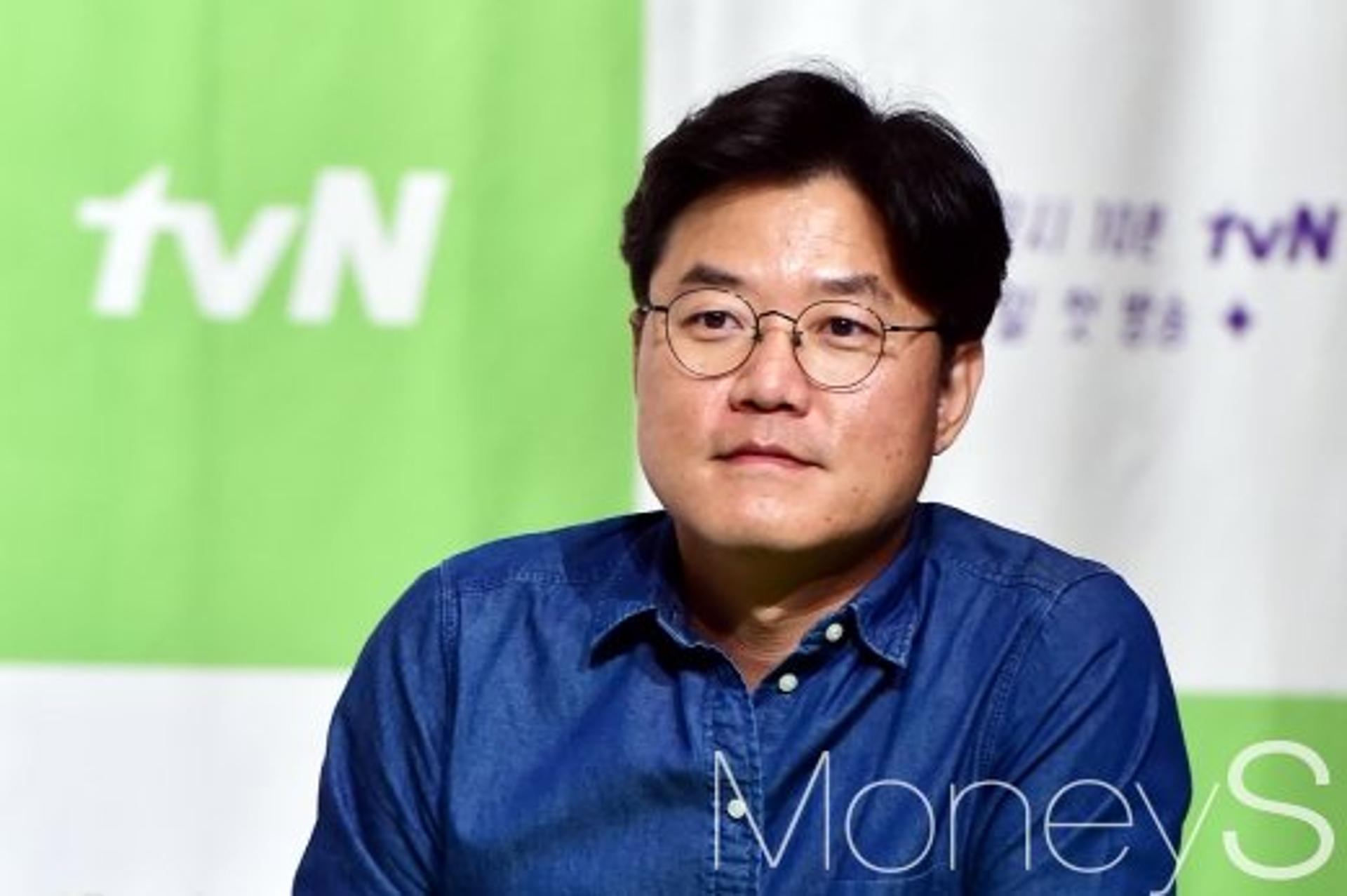 나영석, '알쓸신잡3' 사진 무단 도용 사과 불구 '논란' 지속
