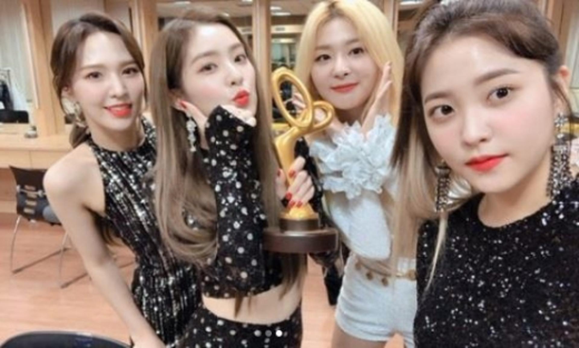 [2018 대중문화예술상] 레드벨벳 "뜻 깊었던 날… 좋은 영향 끼칠 것"