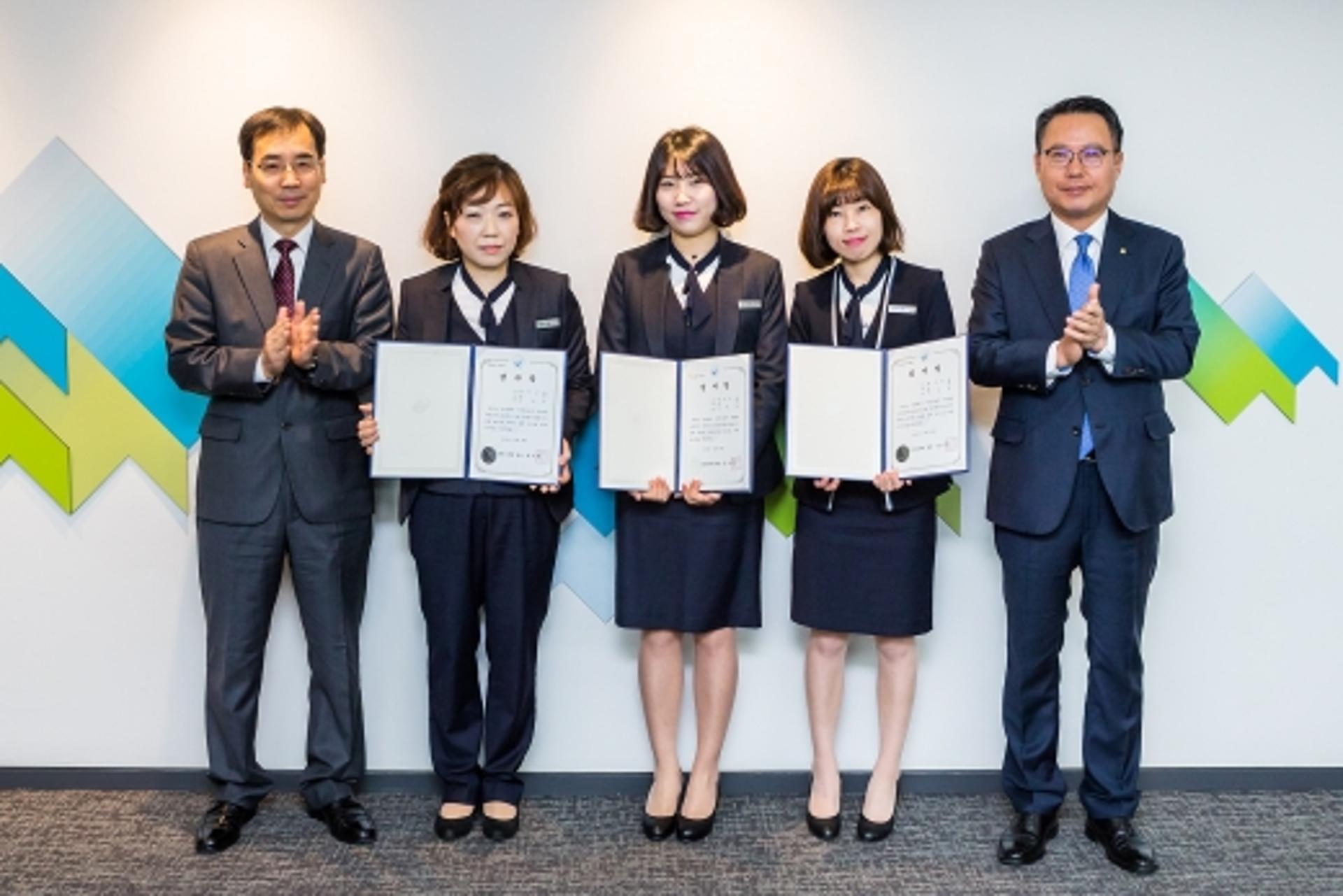 금감원, 금융사기 피해 예방 광주은행 직원 3명에 감사장 수여