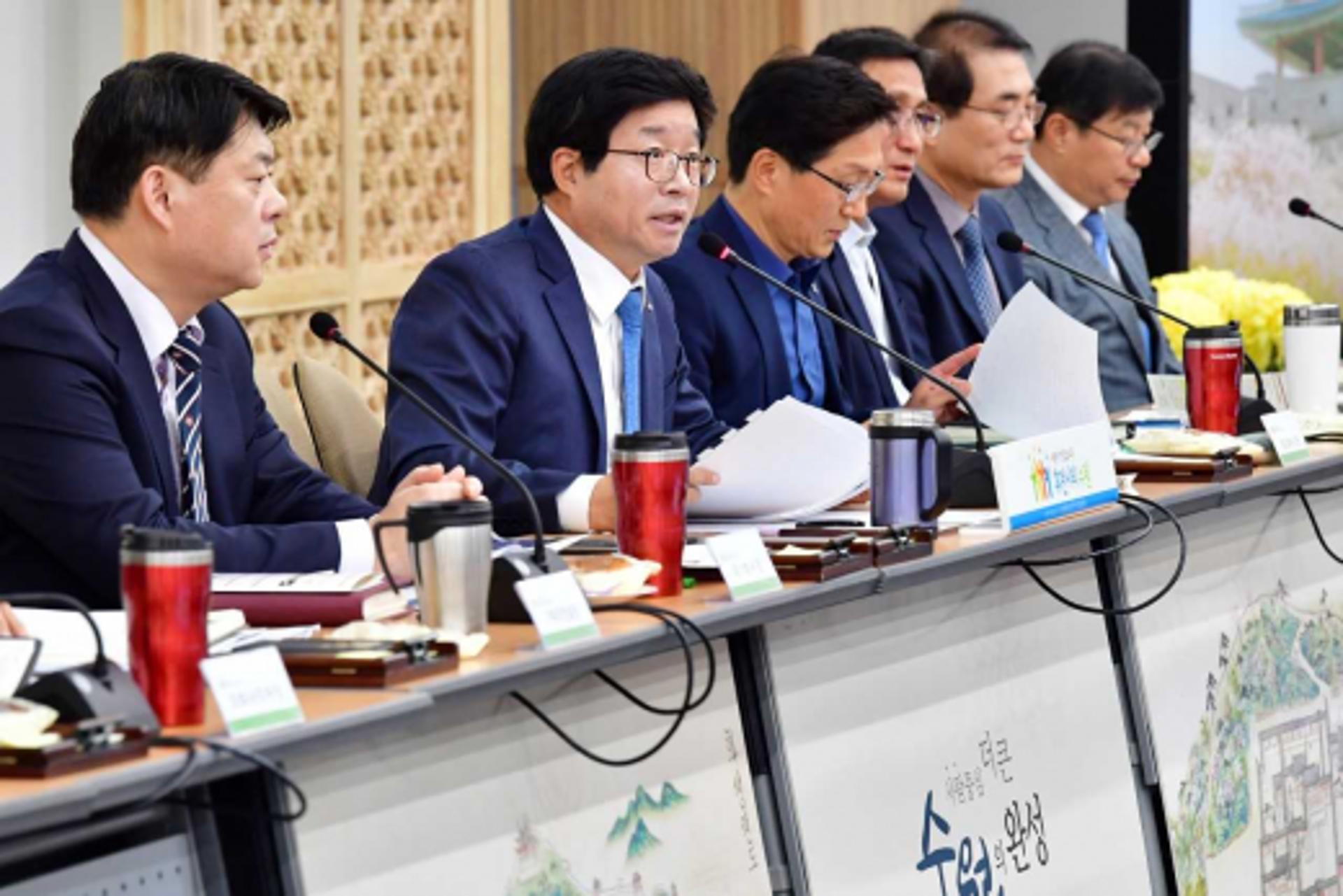 수원시, 격식 과감히 탈피하는 ‘회의 문화 혁신’ 추진