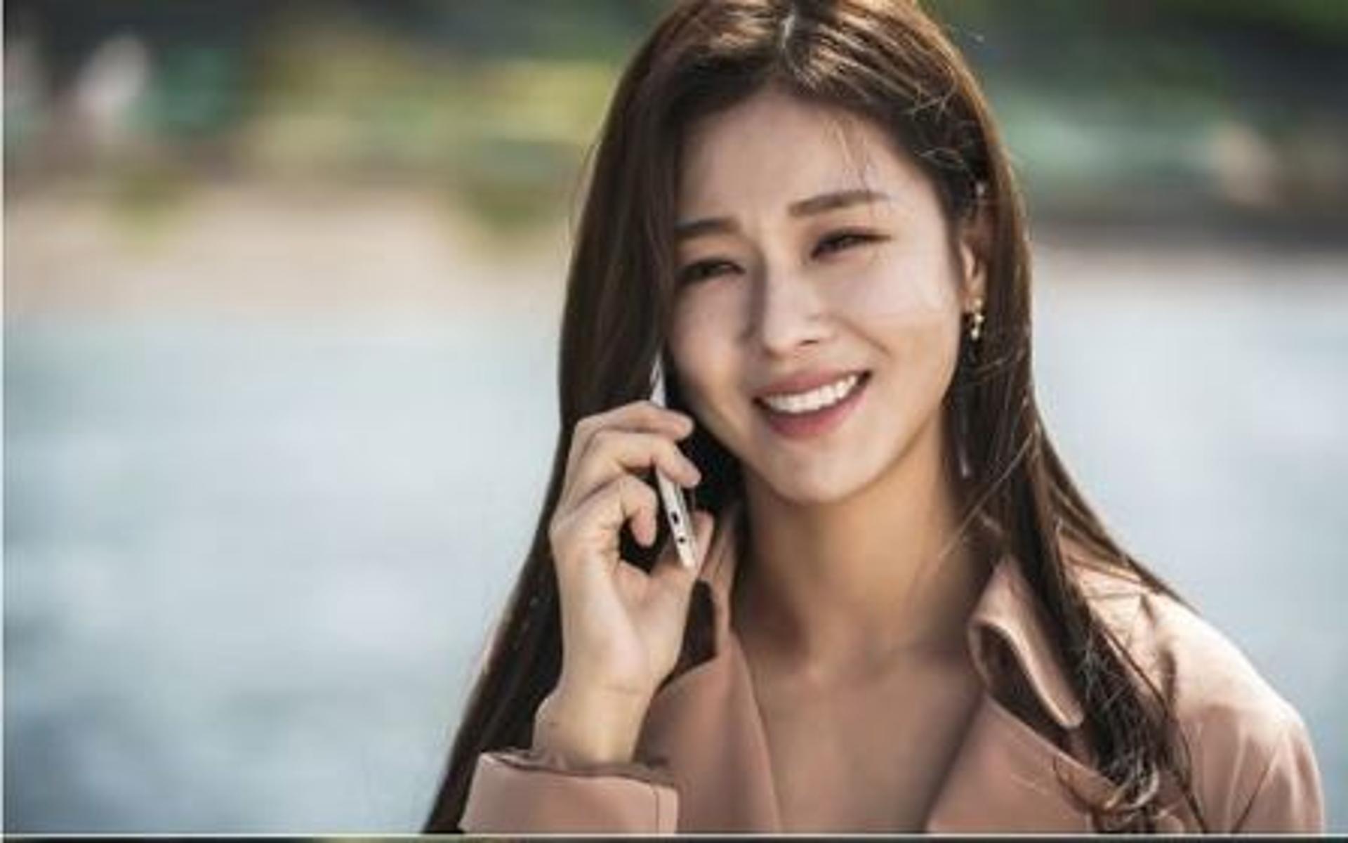 배우 경수진 '개 같다 거지같다 아름답다' 출연할까