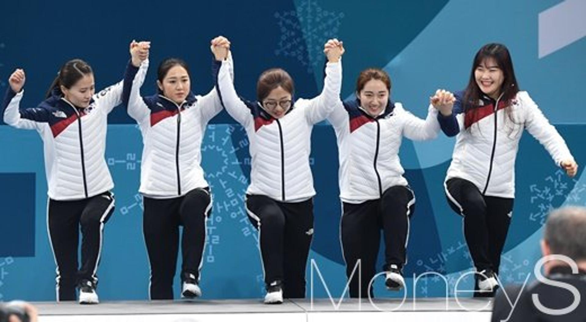 컬링 '김민정 감독' 남편 장반석, 팀킴 반박 "폭로 사실과 달라"