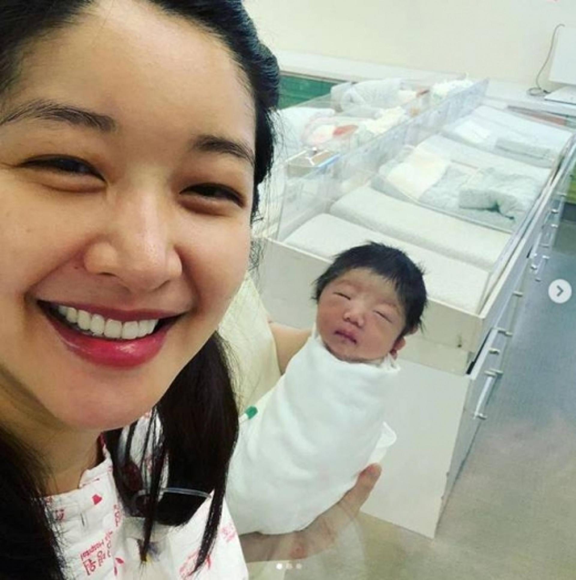 김빈우 득남, 두 아이 엄마됐다… "희망이 태어났어요"
