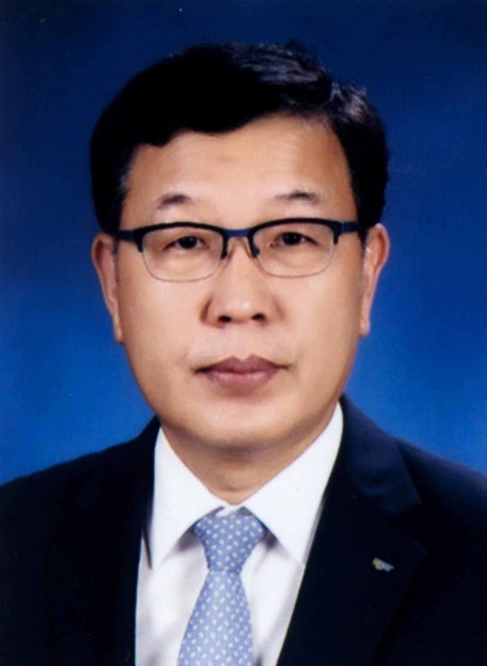 신보, 신임 상임이사에 김동완 본부장 선임