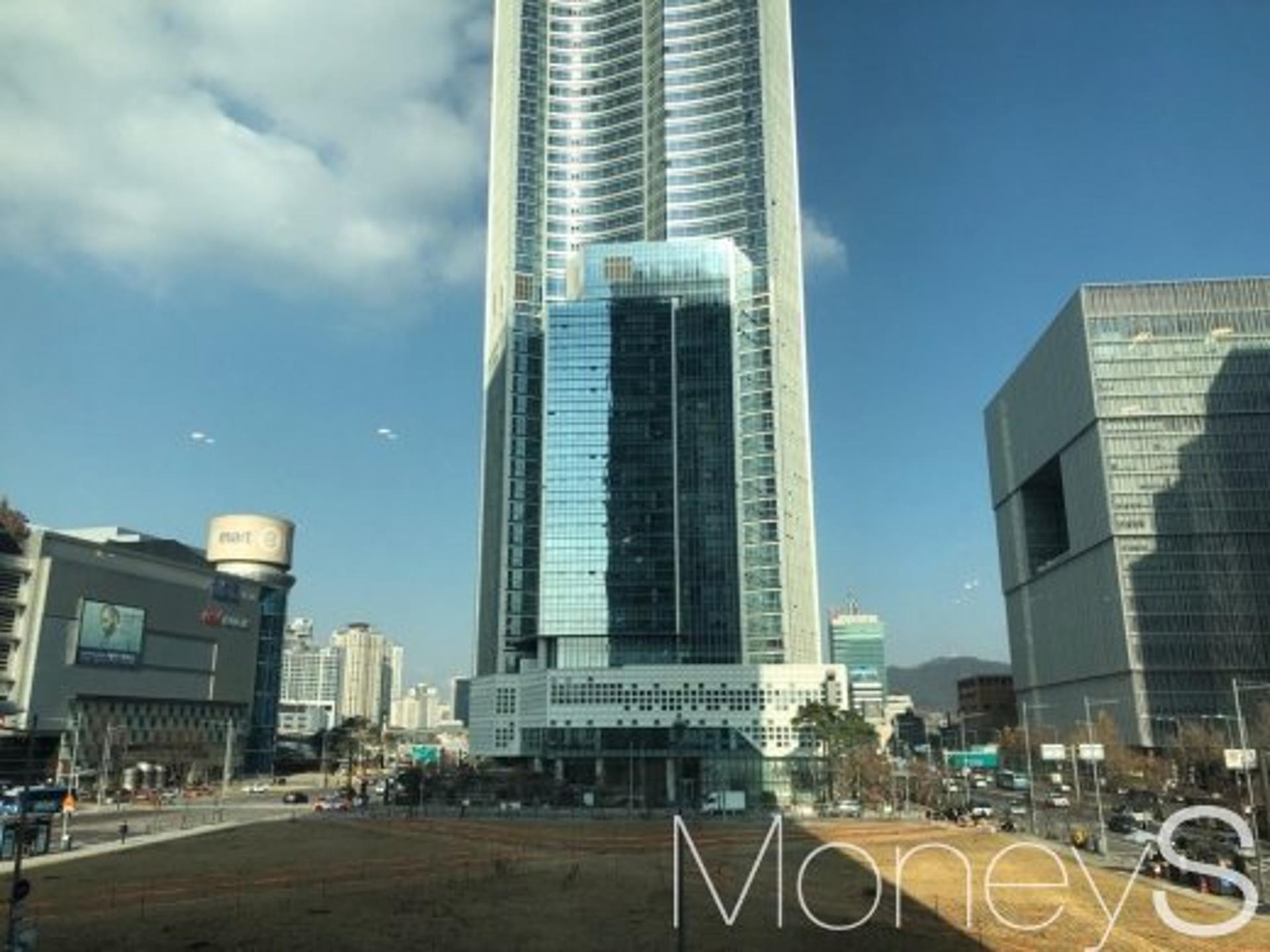 용산역 앞 광장-미래 용산공원 잇는 개발사업 착수
