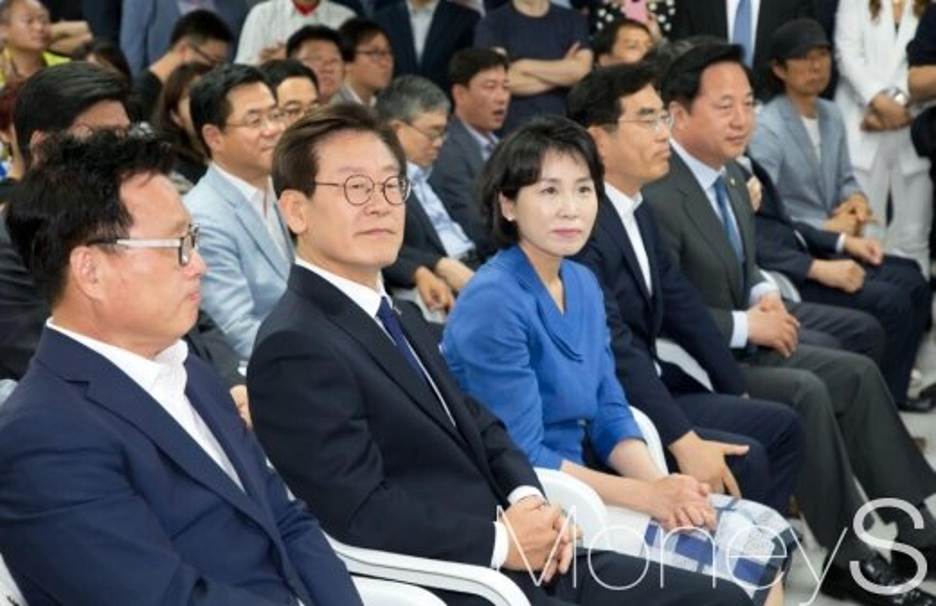 이재명 기자회견, "김혜경, 혜경궁 김씨 아니다"(종합)