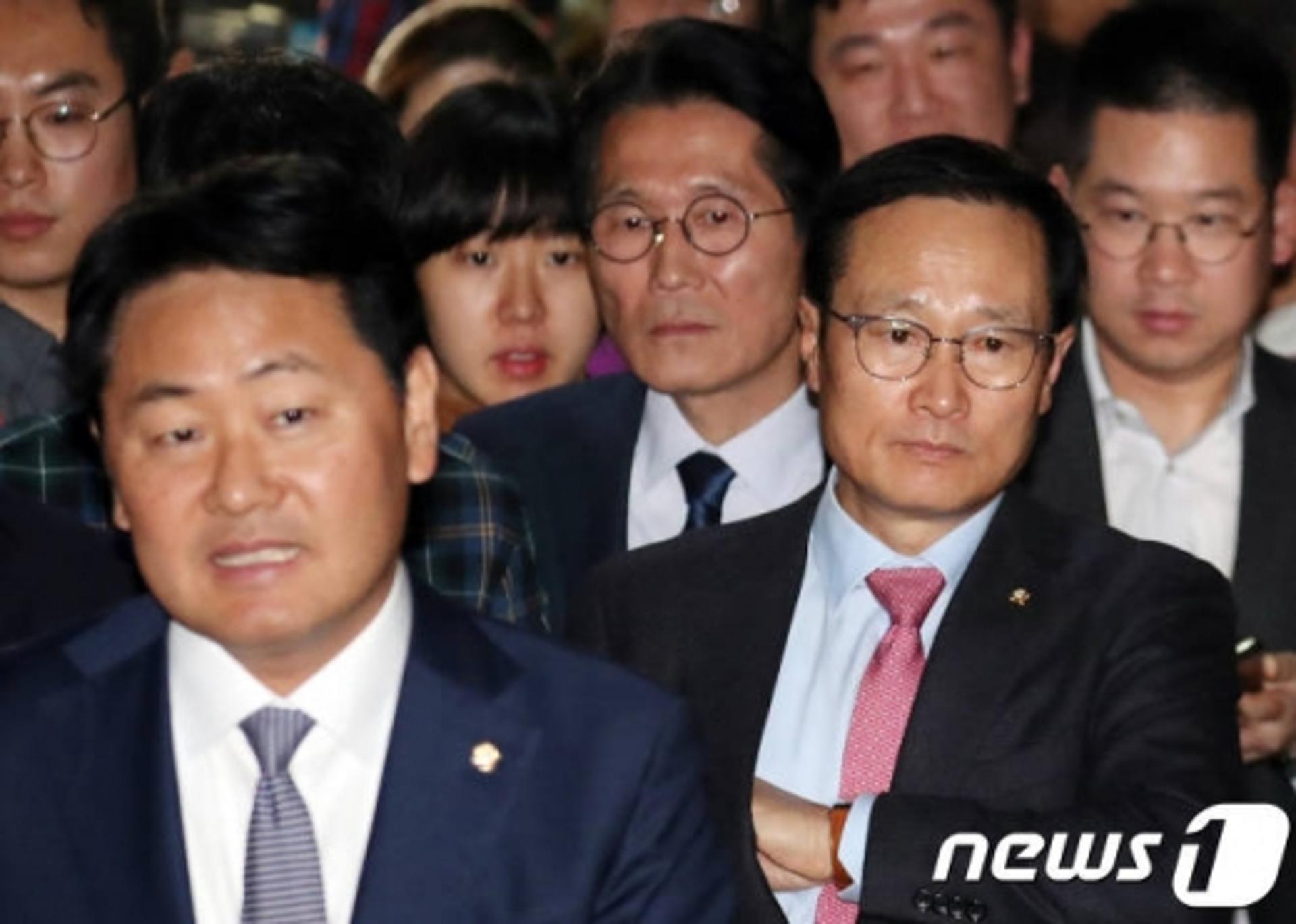 [속보] 여야 원내대표, 국회 정상화 합의
