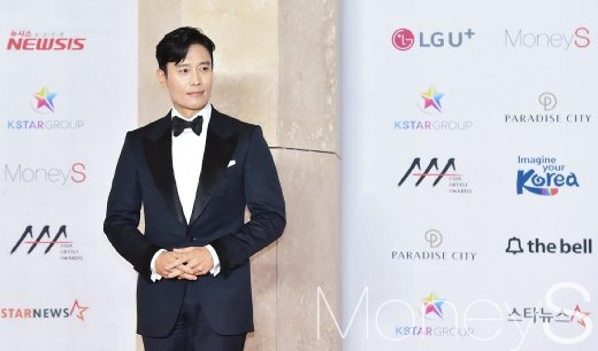 '2018 AAA 시상식' 이변은 없었다… 방탄소년단·이병헌 '대상'(종합)