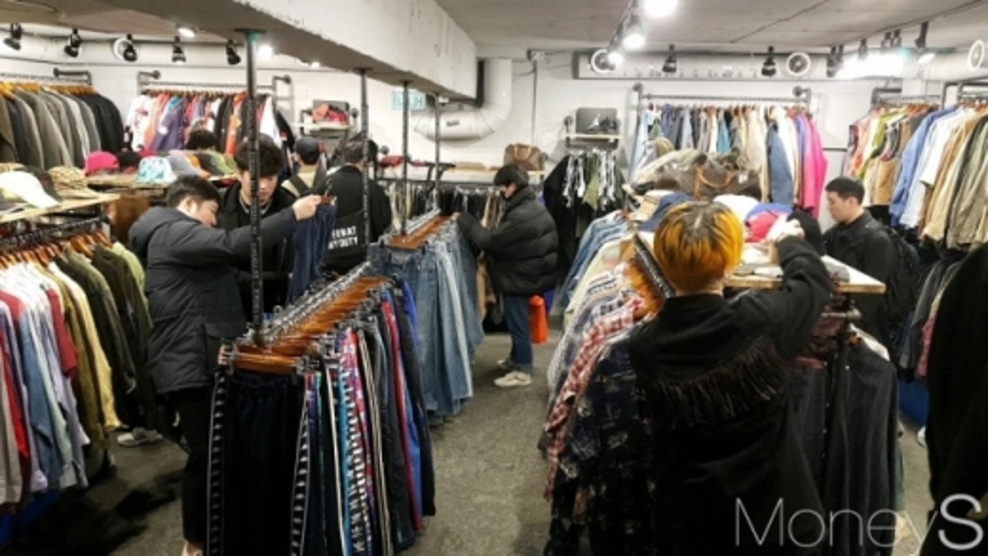 '리퍼브매장' 킴스닷컴 99%할인… 30만원 고급코트를 3만원에?