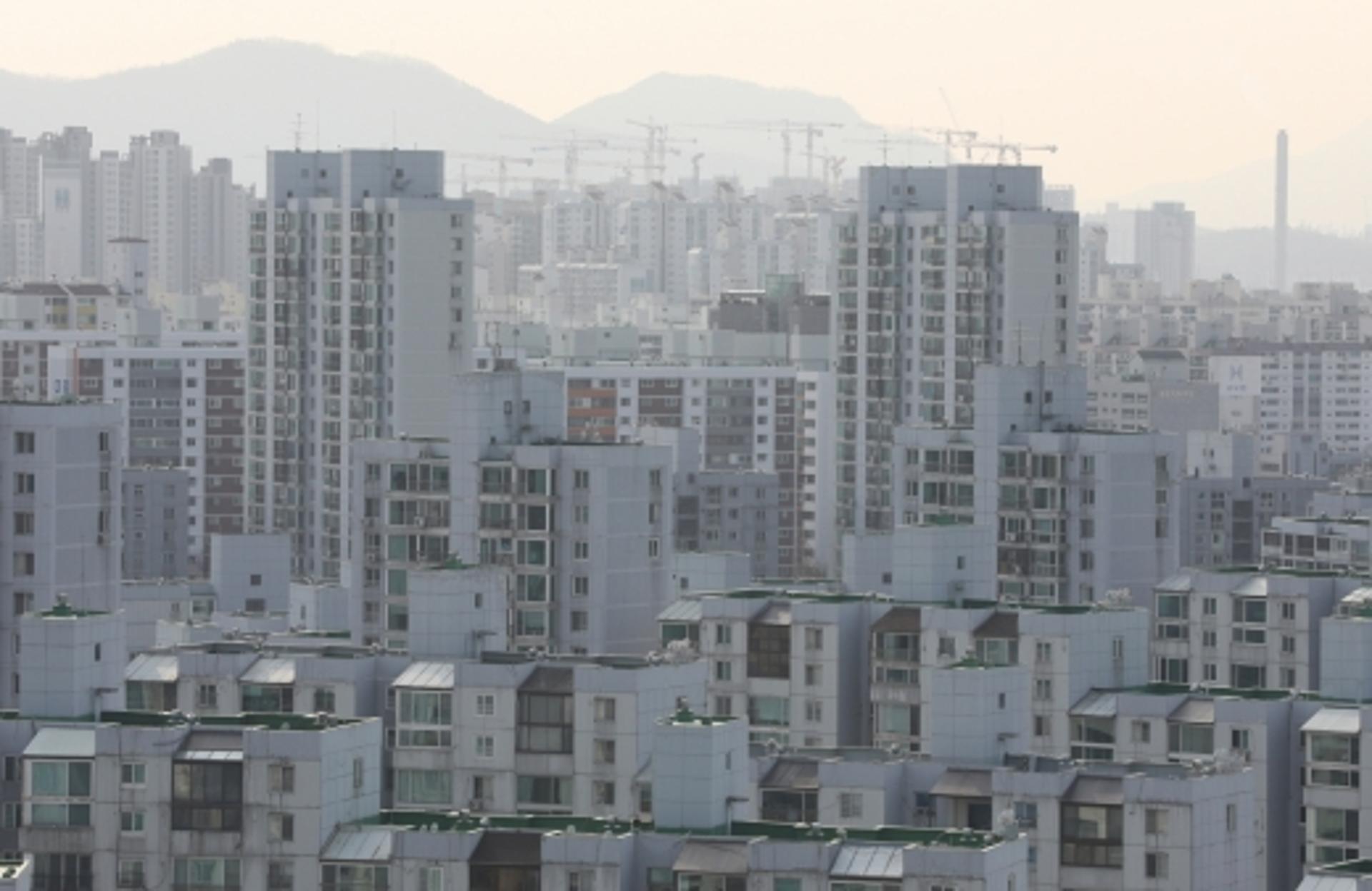 스타 조합장 특별강연까지… 올림픽선수기자촌 아파트 재건축 속도