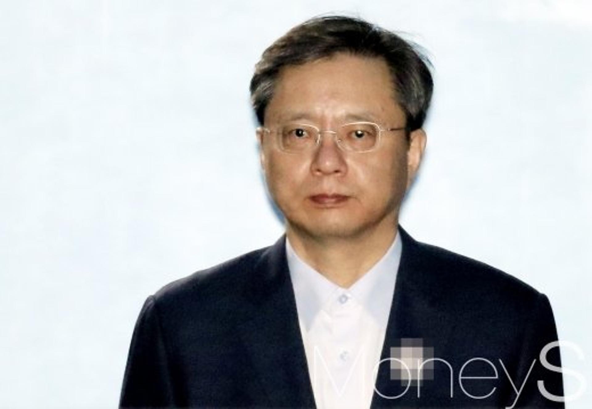 '이석수 불법 사찰' 우병우, 징역 1년6개월 추가… '4년' 복역할까