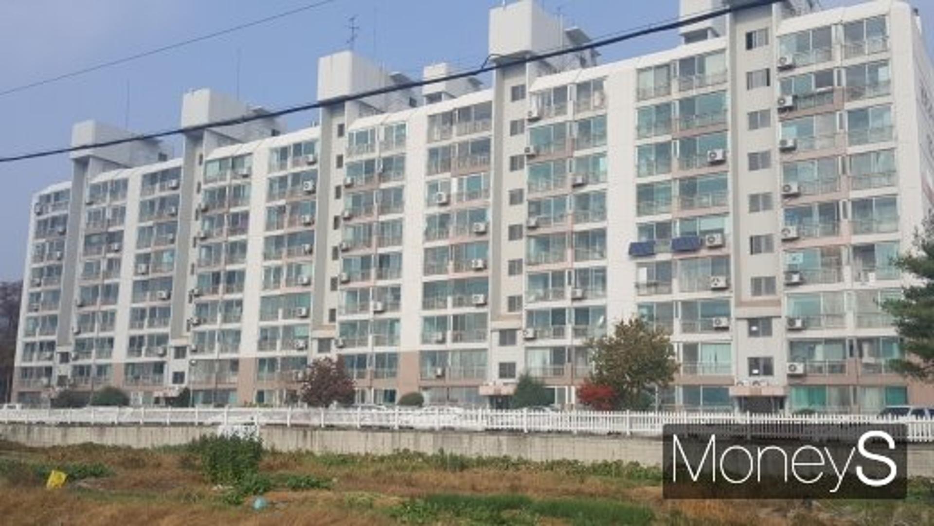 부동산시장 양극화… 조여도 버티는 서울, 헤매는 지방