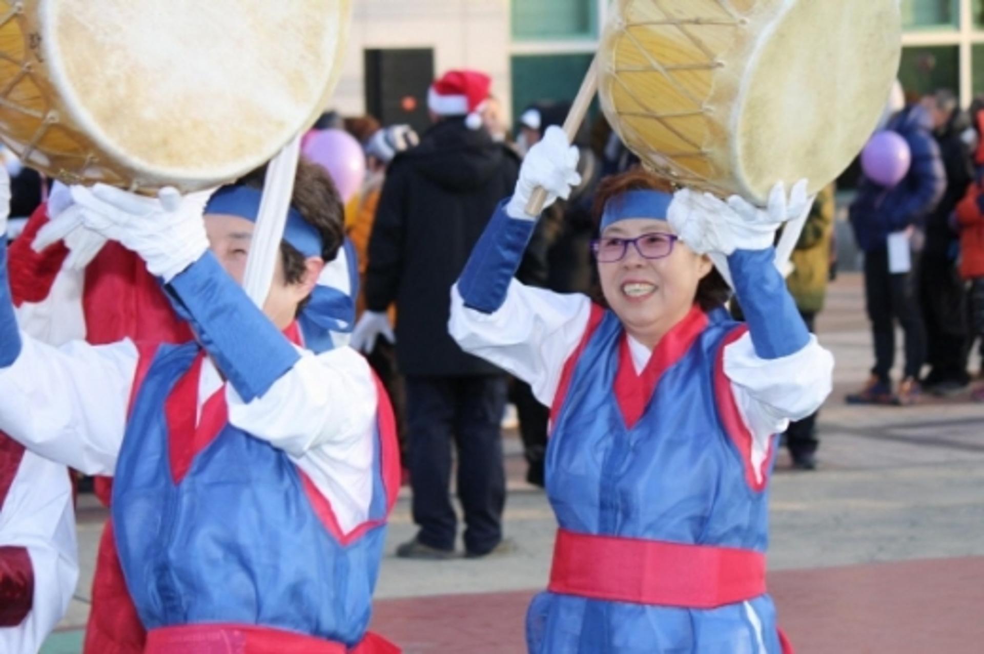 부산시설공단, 새해첫날 소망떡국 나눔행사 실시