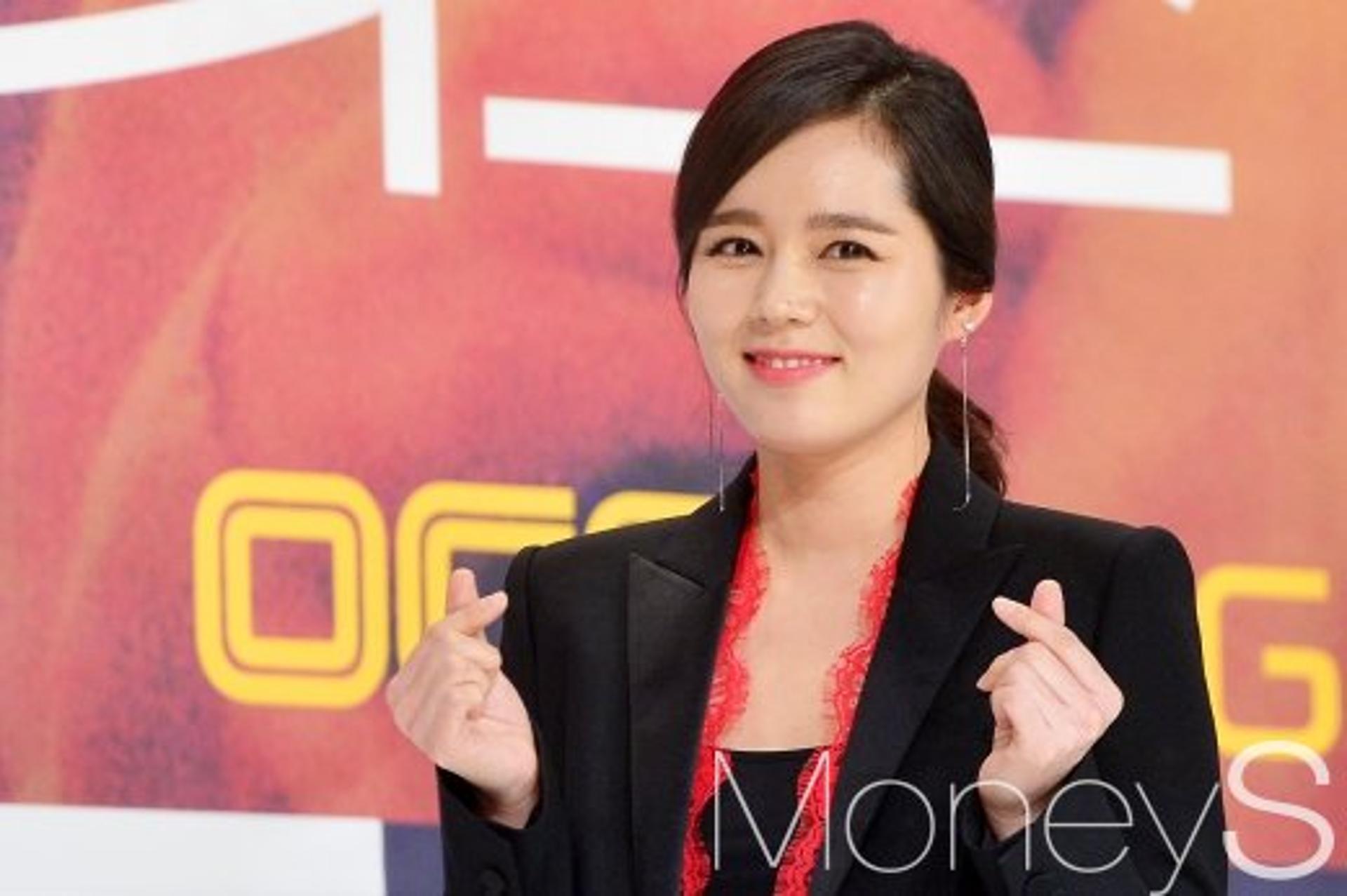 연정훈♥한가인 임신, "현재 20주차… 내년 5월 출산 예정”
