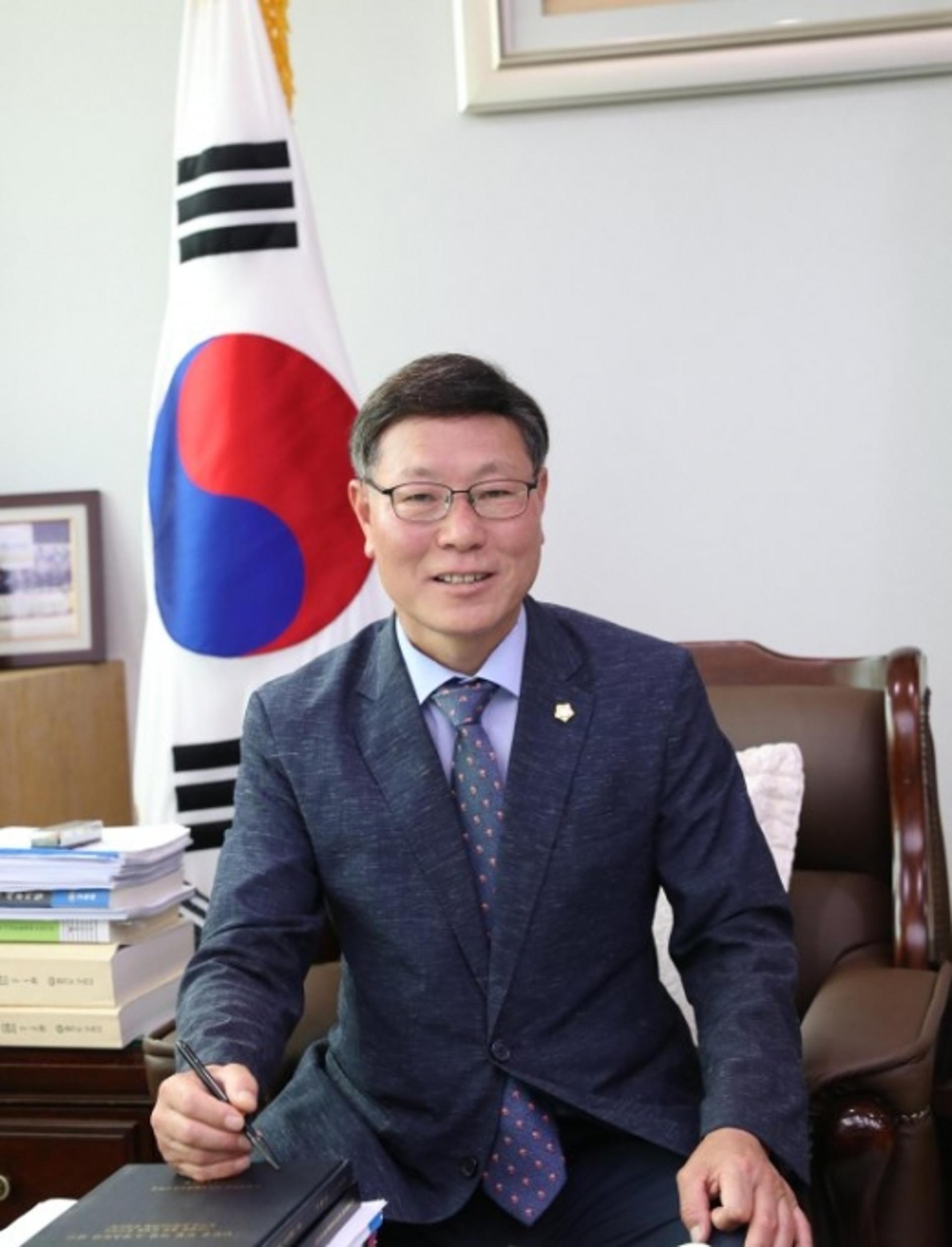 [신년사] 박석윤 구리시의장 "시민이 행복하고 안전한 구리시 만들겠다"