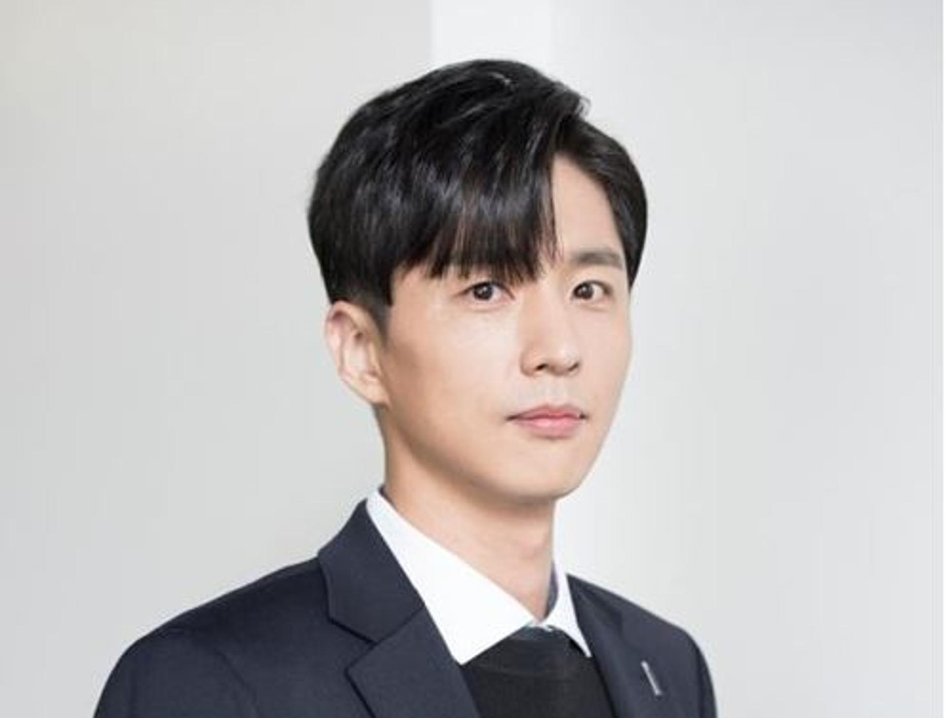 "3대 걸쳐 가정폭력"…신동욱, 할아버지 '효자 사기' 주장에 '발끈'