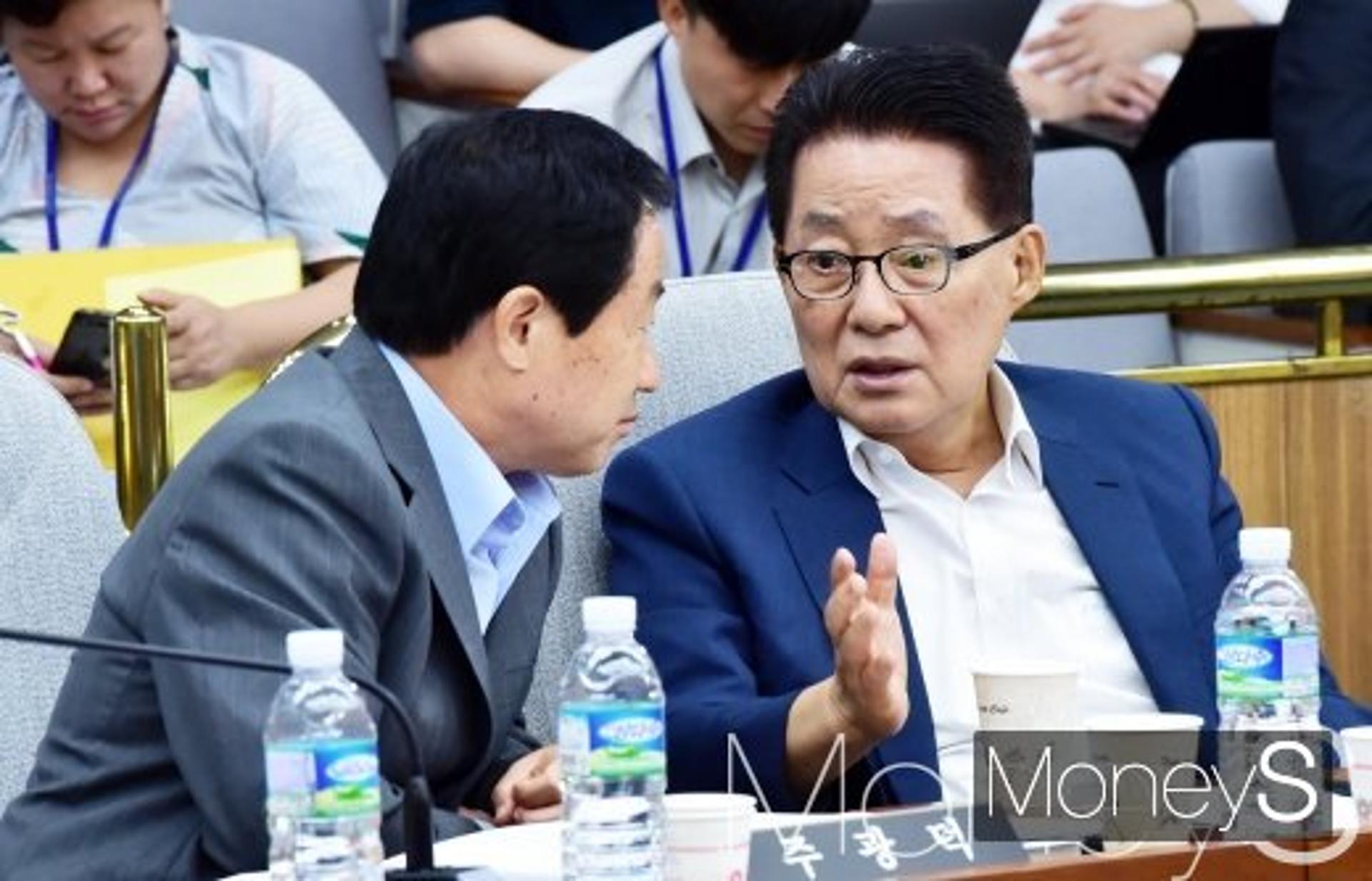 박지원, "김예령 기자 논란?  예의차리면 기자 아냐"