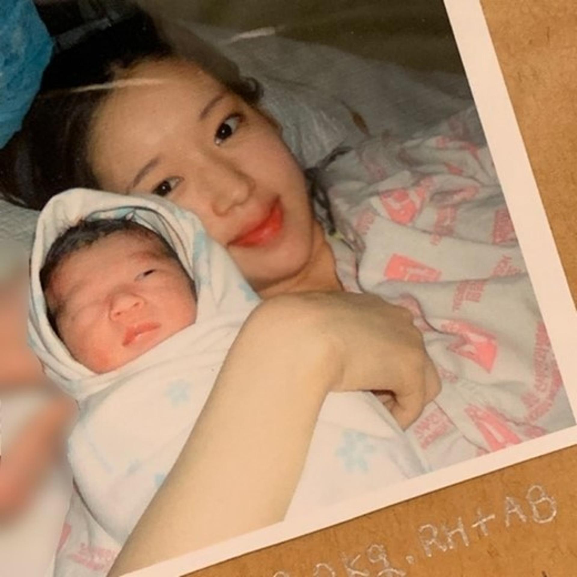 배우 박환희, 7년전 아들 출산 당시 사진 공개… "태어나줘서 고마워"