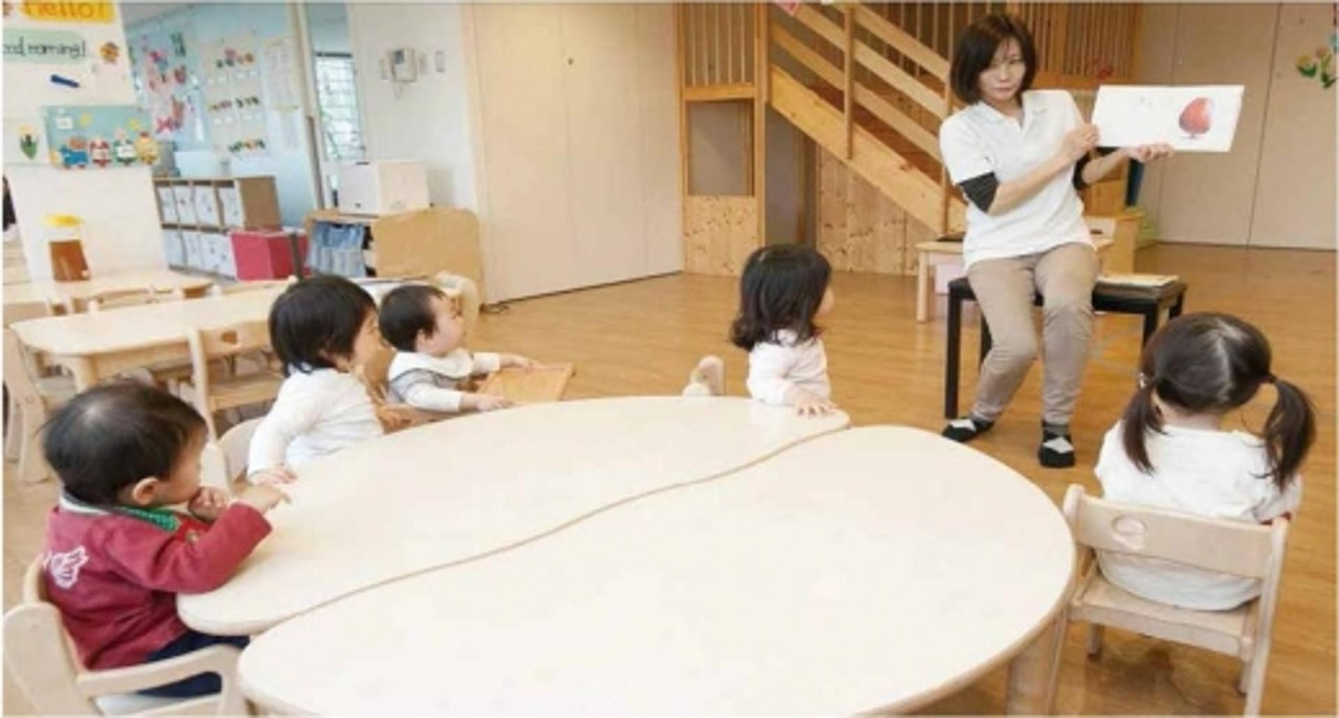 한부모가정 십중팔구 '좁은 집이나 전월세'로 이주… 주거비 부담 때문