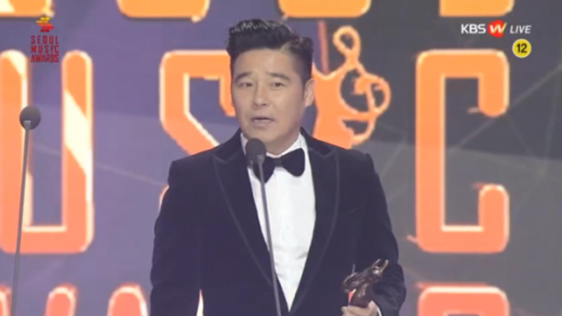[2019 서울가요대상] 임창정, 발라드상 "서가대 트로피, 정말 멋있네"