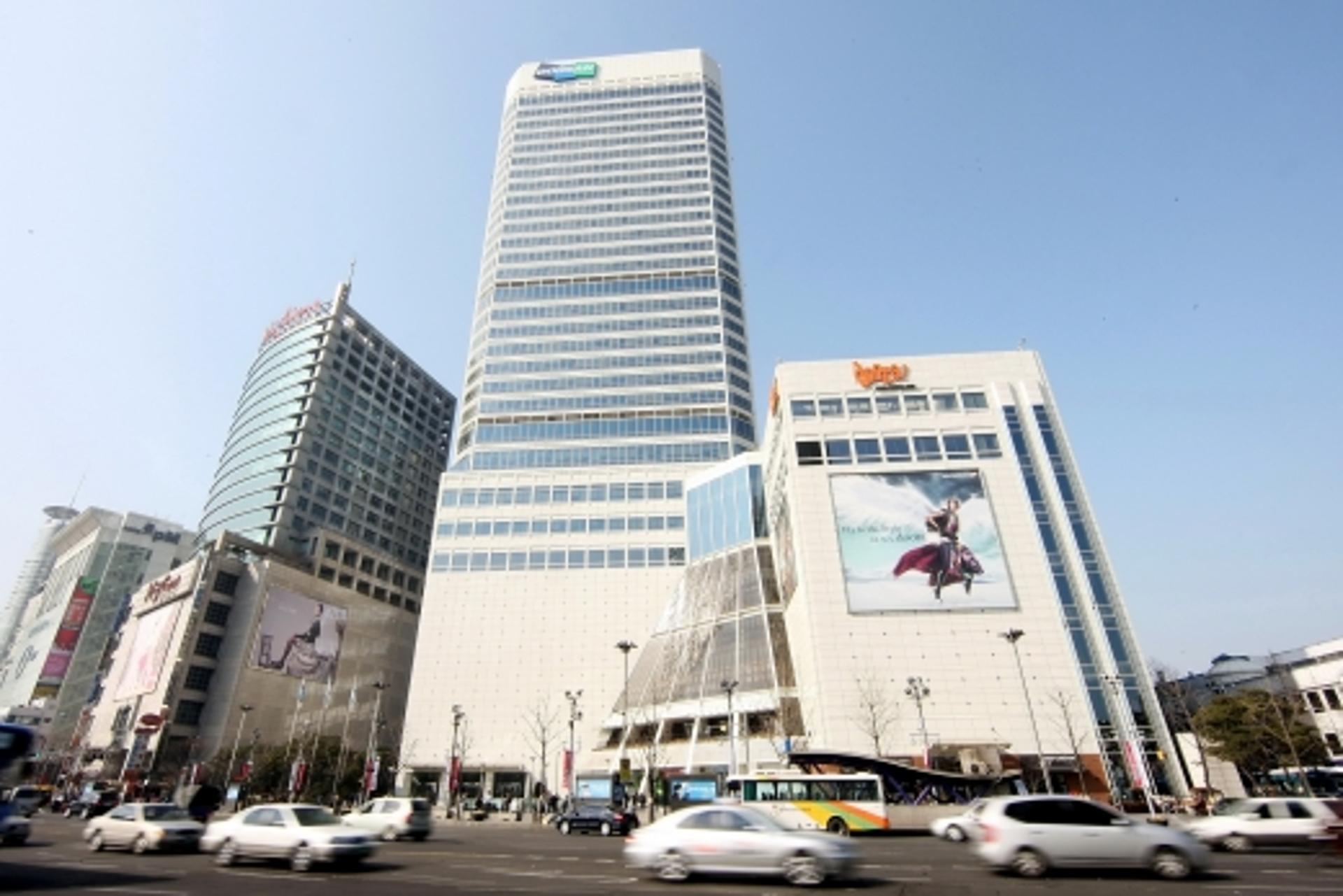 두산, 지난해 영업이익 1조2159억원… 2년 연속 1조 클럽 달성