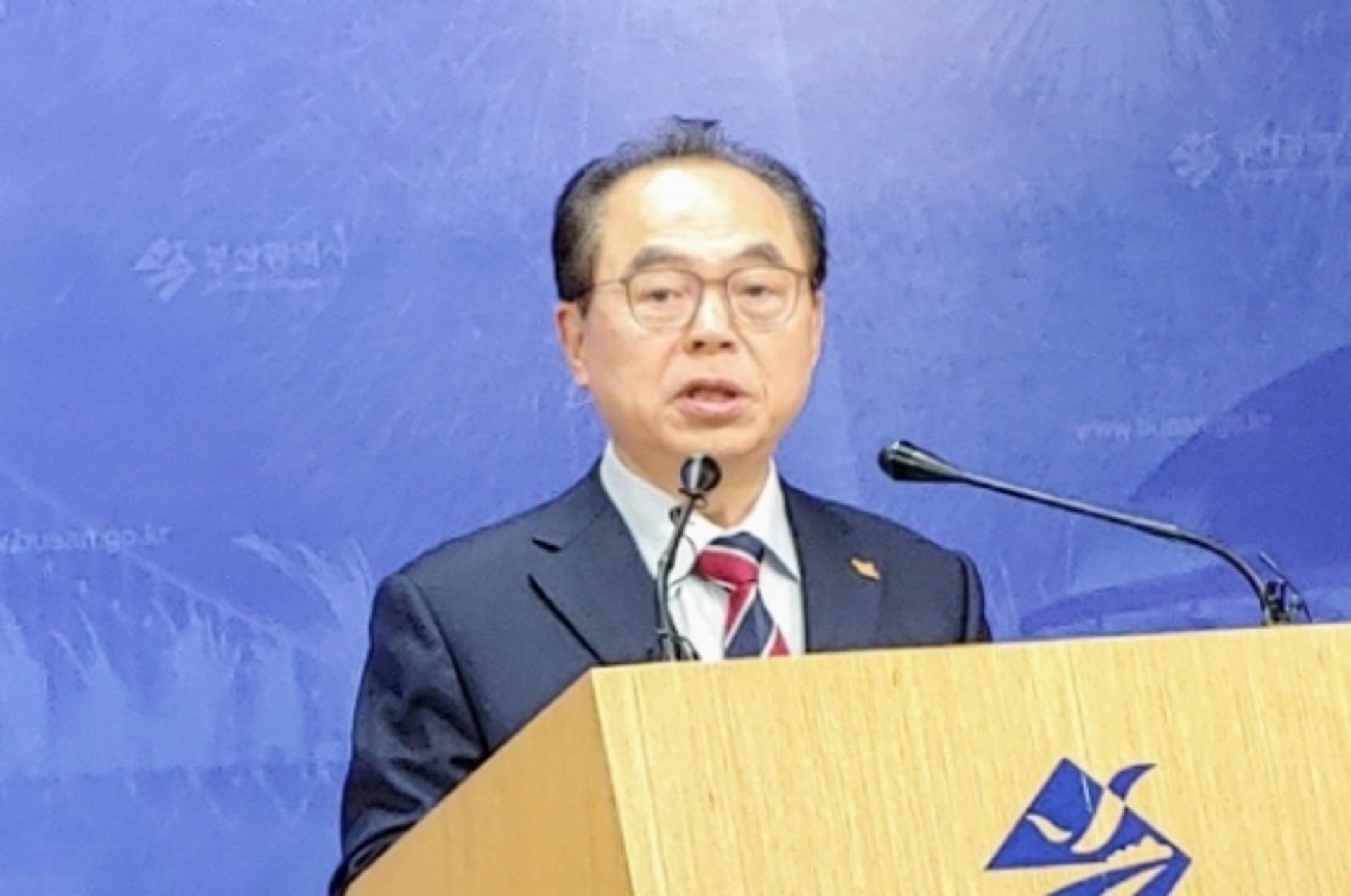 오거돈 부산시장, 대구통합신공항 추진 적극지지