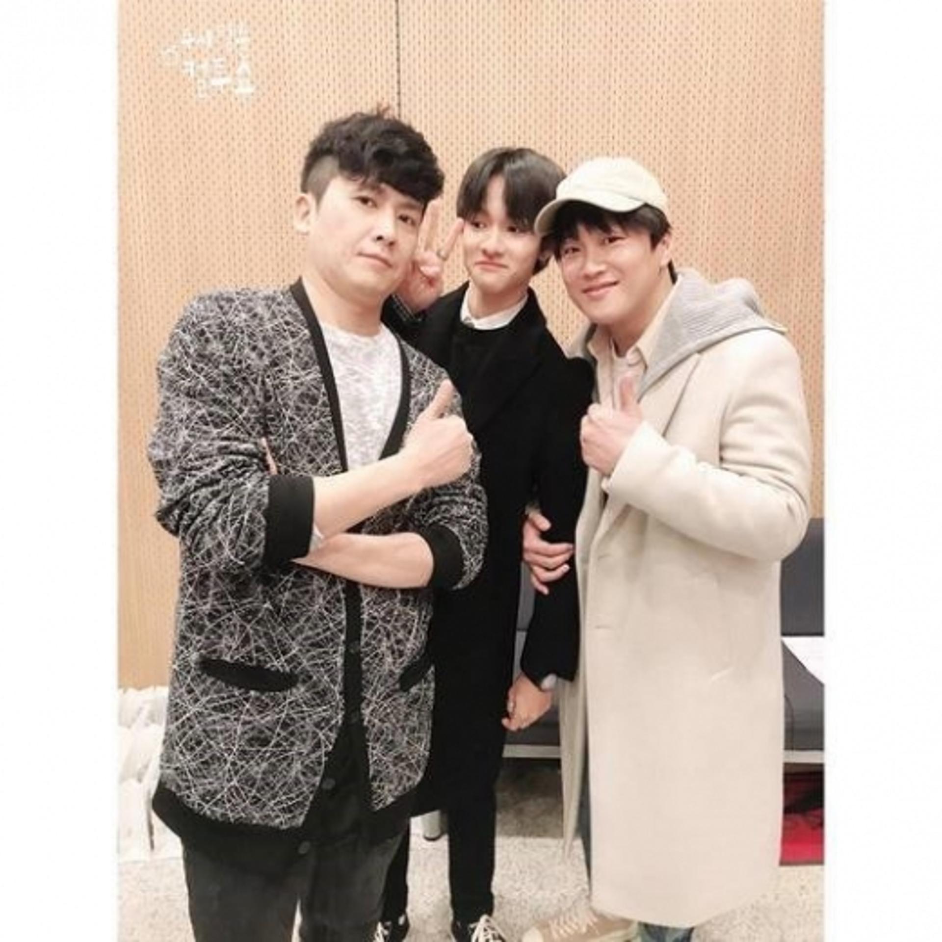 '컬투쇼' 사무엘·용감한 홍차 인증샷… "이 케미 칭찬해"