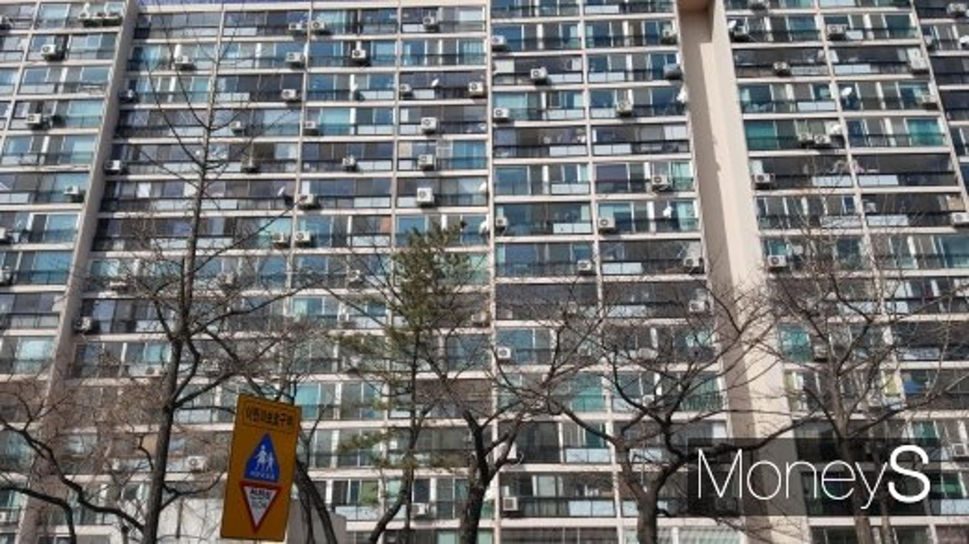‘베란다와 발코니’ 차이점 알고 이사하자