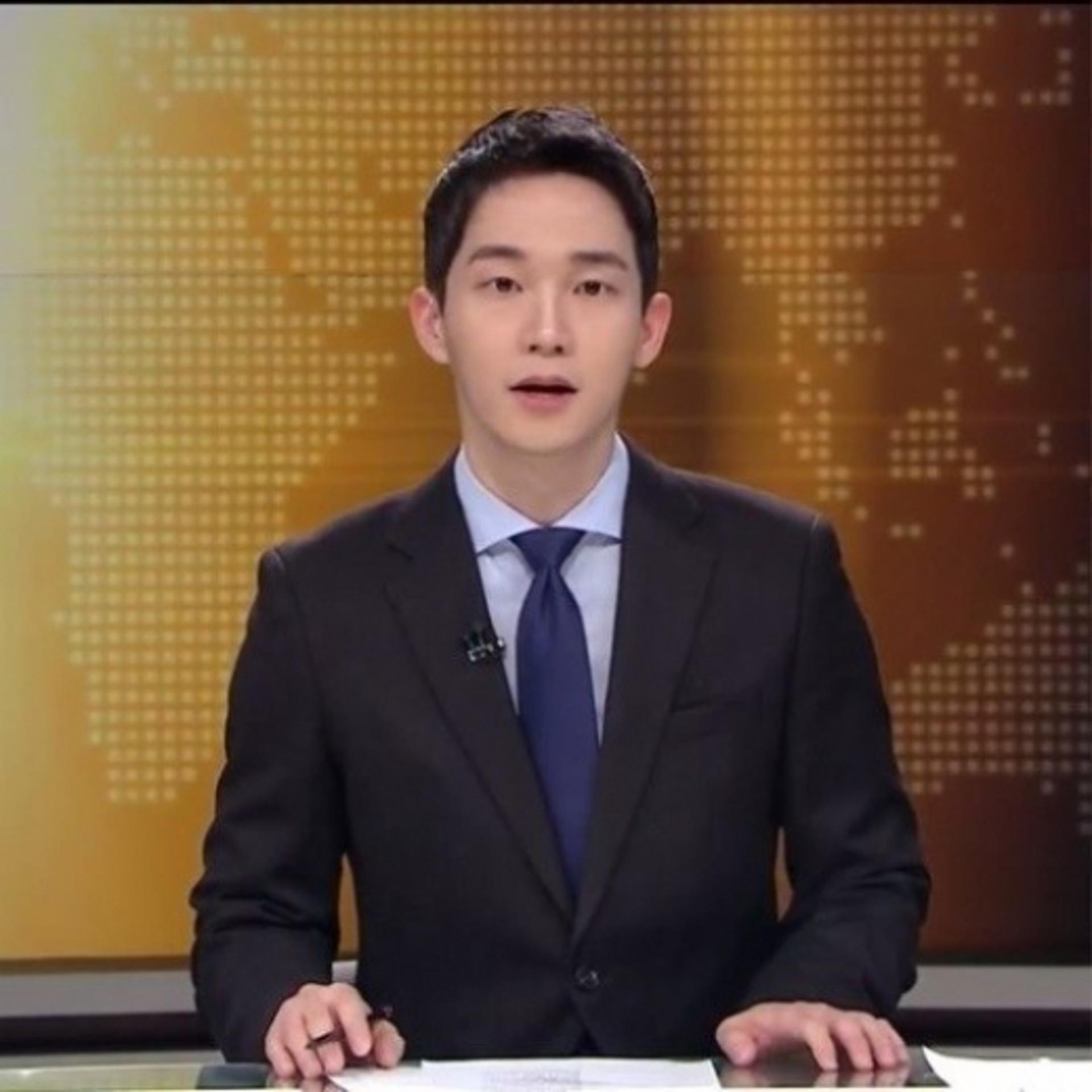 김정현 아나운서, '김정은 부들부들' SNS 논란… 무슨 일?