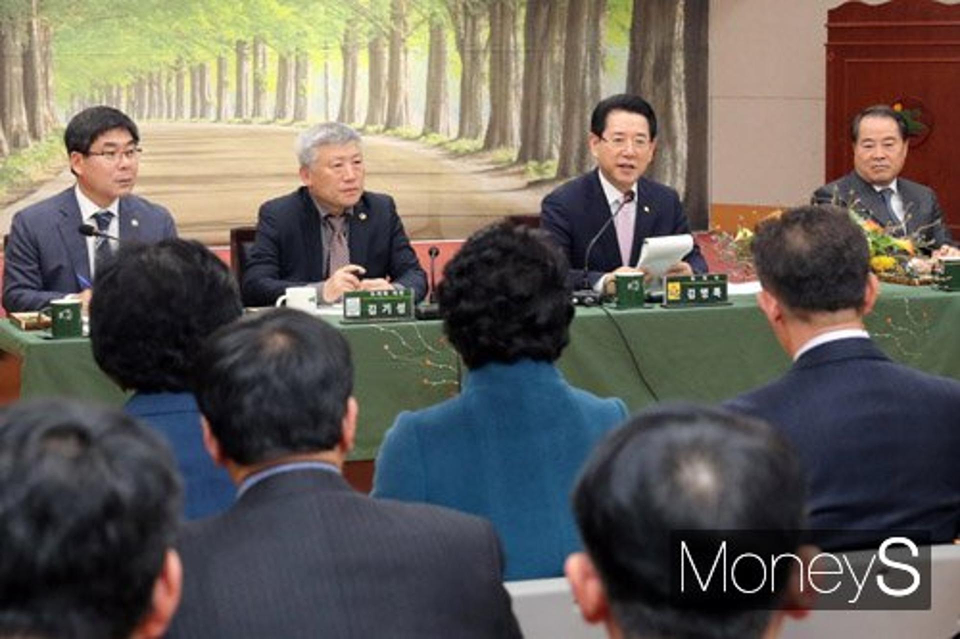 김영록 전남지사 "달빛철도, '담양 경유' 힘쓸 것"