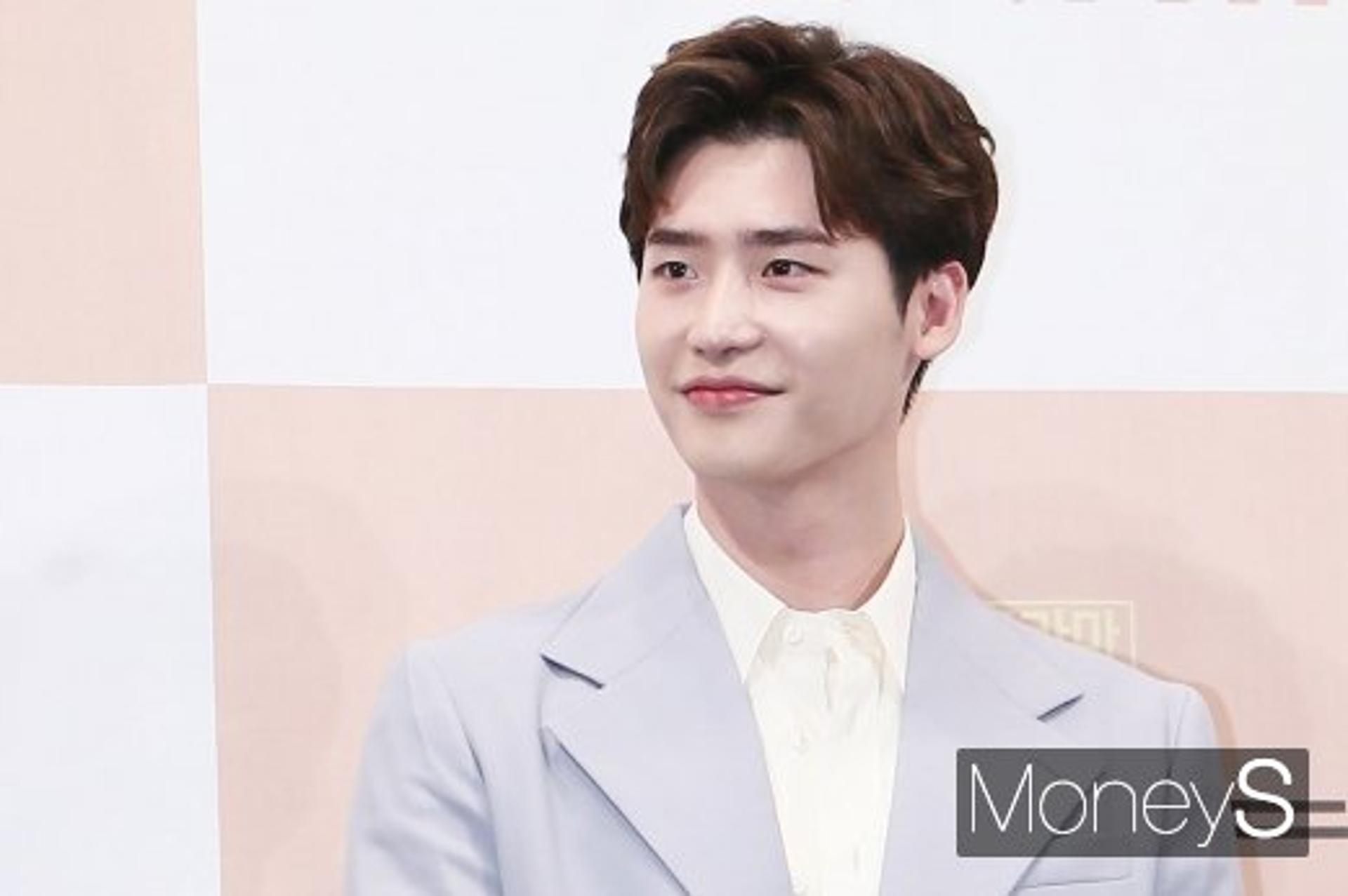 "잠시만 안녕"… '로맨스는 별책부록' 이종석 대체복무, 3월8일부터