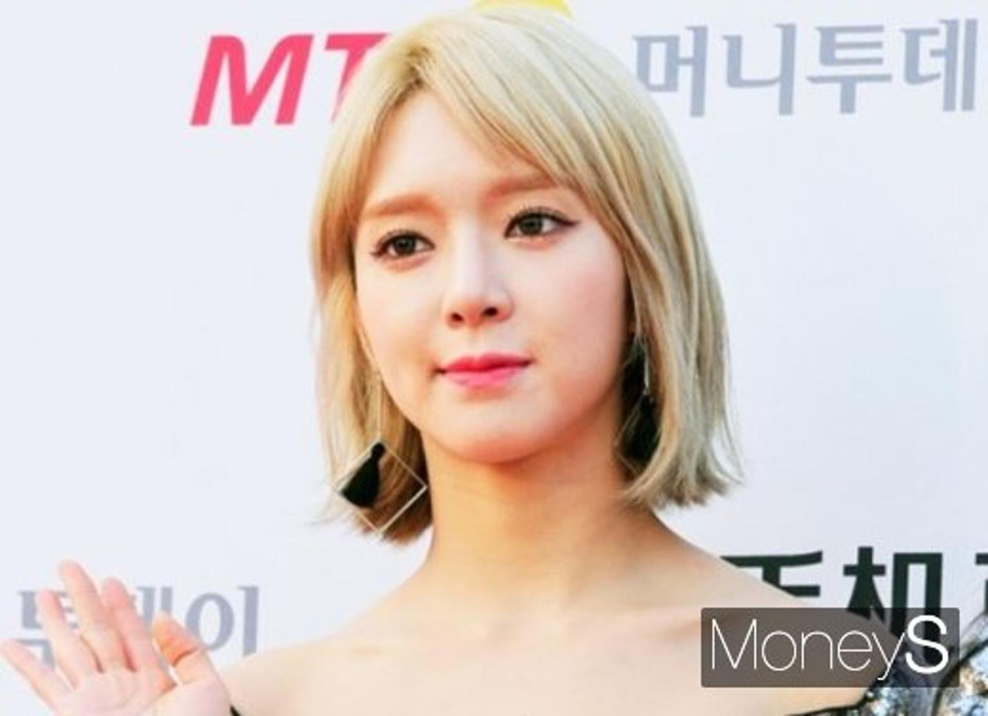 'AOA 탈퇴' 초아 근황, 1년 만에 무슨 말 했나?