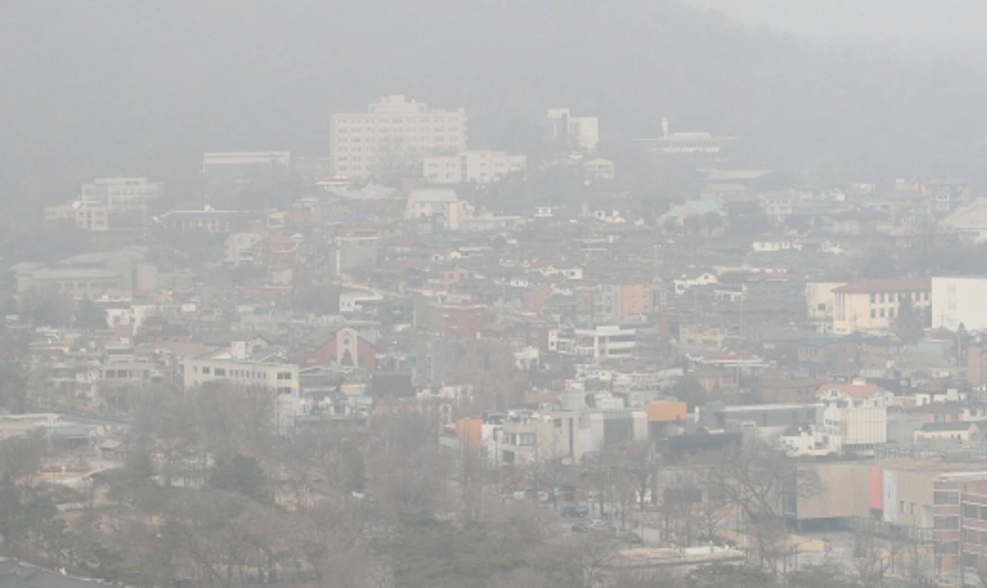 김현미, ‘미세먼지’와 총력전 다짐… 국토부 대책은?