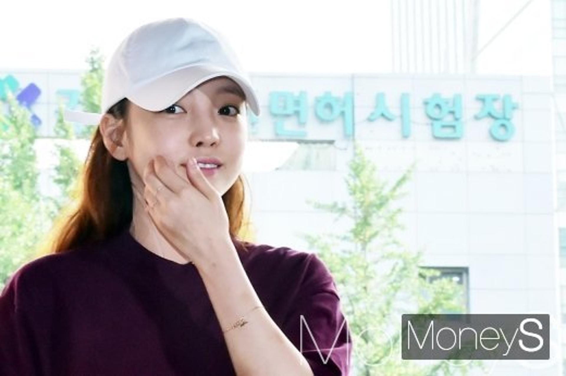 '승리 관련 없냐'… 구하라, 네티즌 질문에 전한 말
