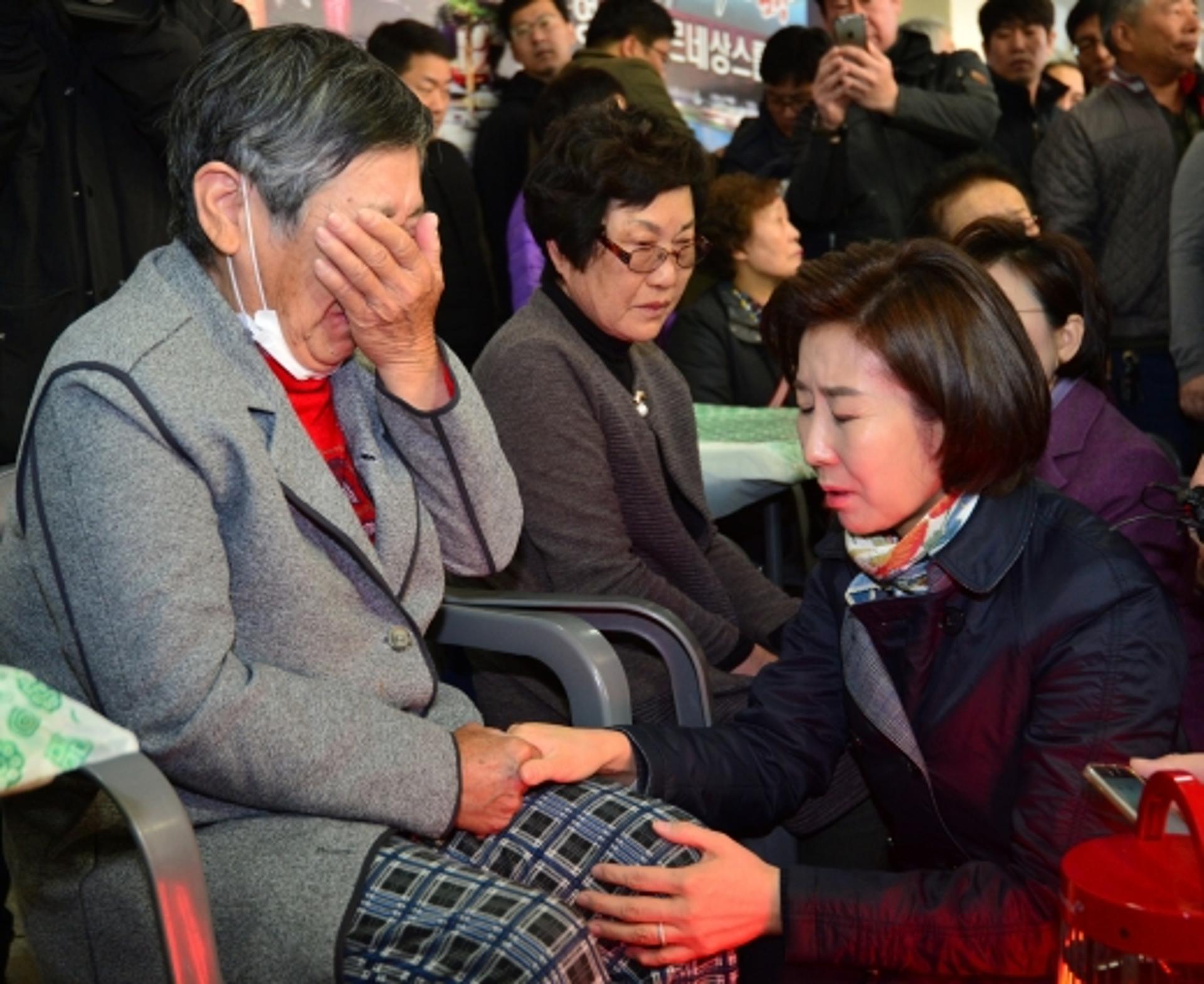 울먹인 나경원… “포항지진특별법 당론 확정, 피해복구 앞장”
