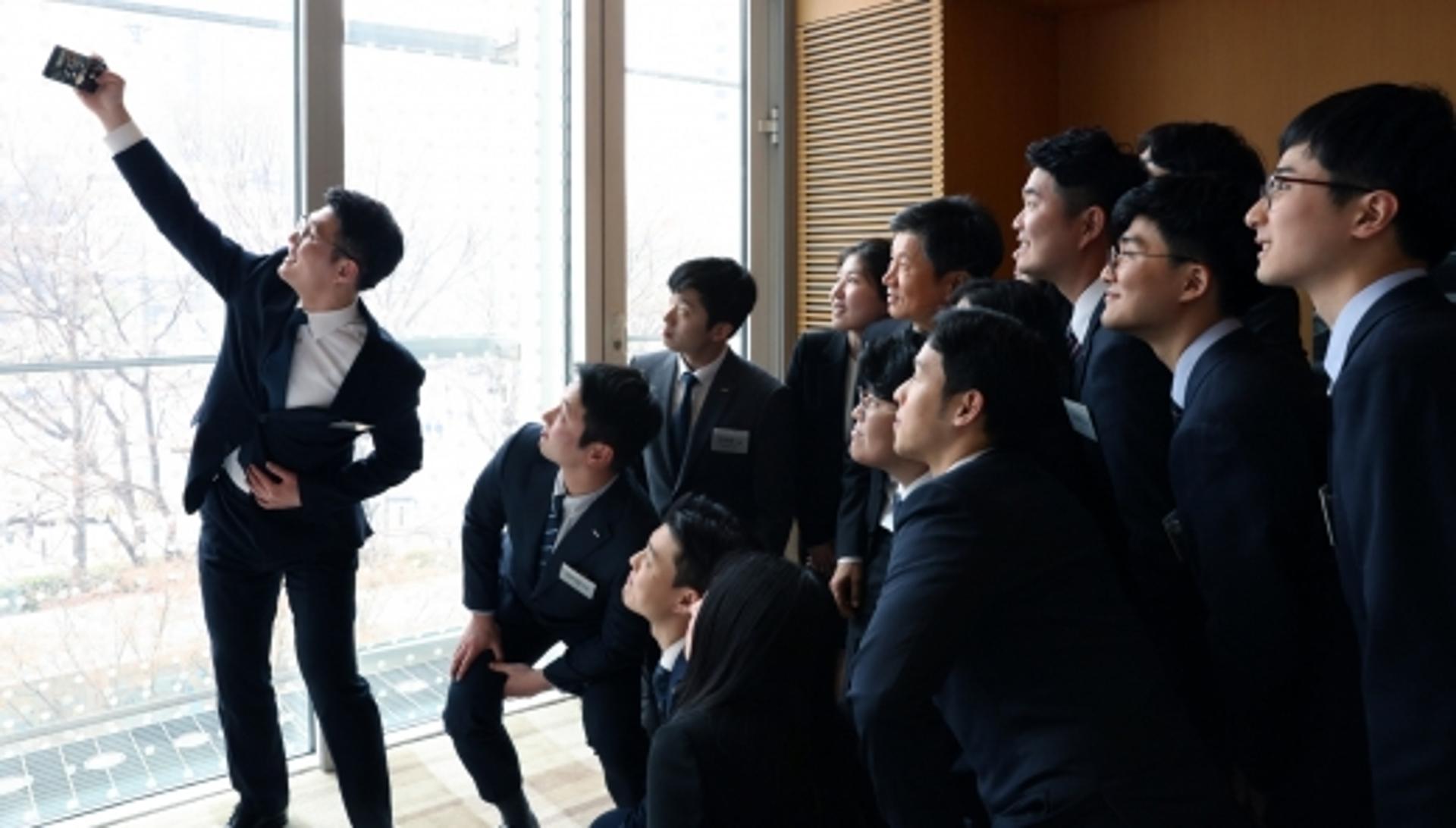 “끊임없이 자기계발 하라”… 정몽규 회장, 신입사원에 미래경쟁력 주문