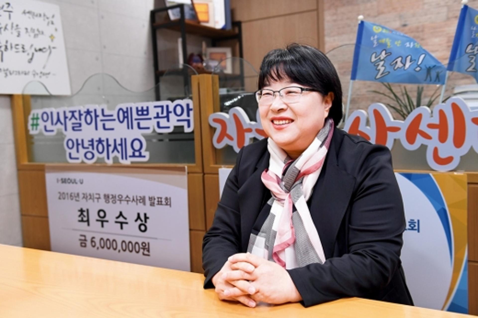 [이사람] 행복 나누는 ‘자원봉사 제조기’