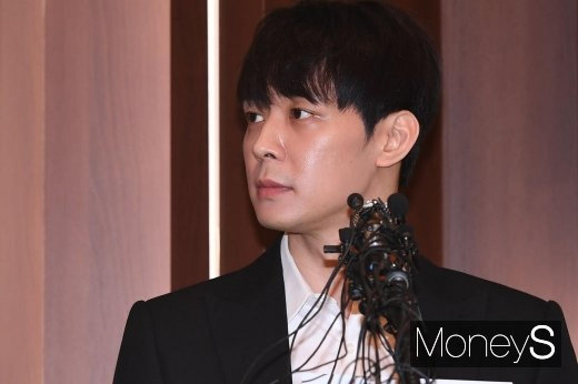 박유천 황하나 진실공방 "마약 안했다"vs "함께 투약"