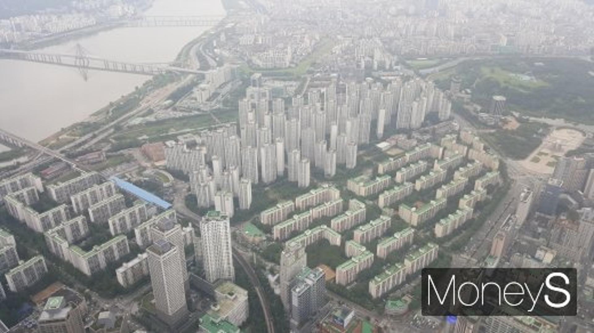 서울 전셋값 하락폭 축소… 내림세는 지속