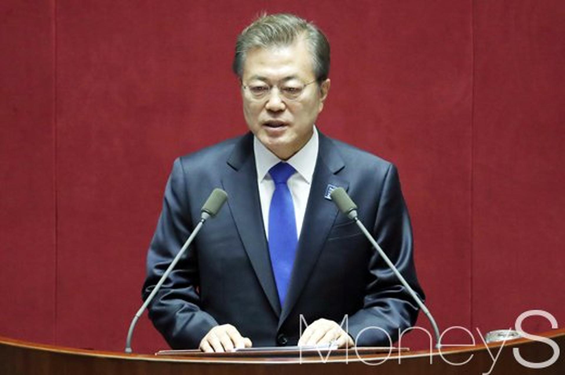 문 대통령, 4차 남북정상회담 공식 제안(속보)