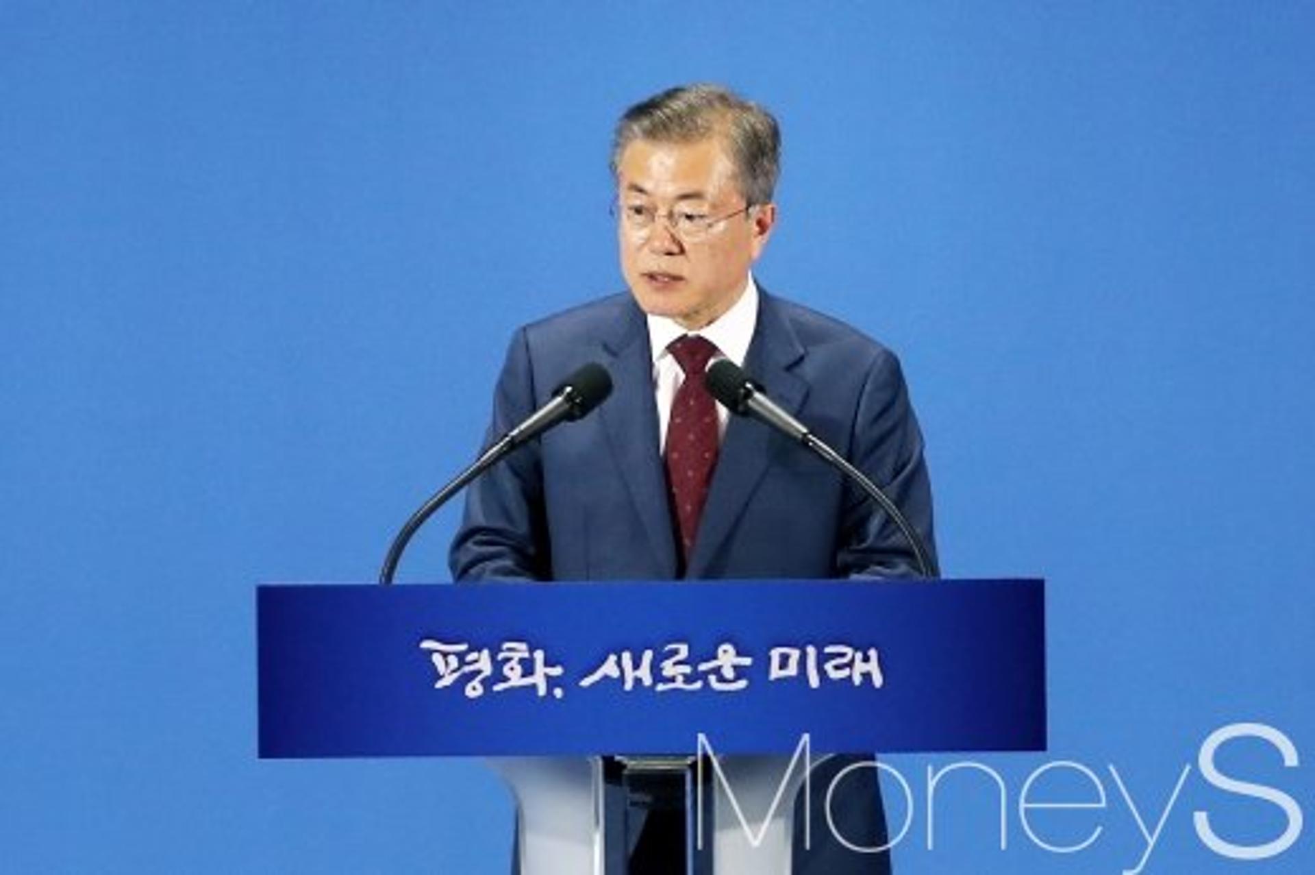 "연합뉴스 300억 지원금 폐지"… 청와대 국민청원 20만 돌파