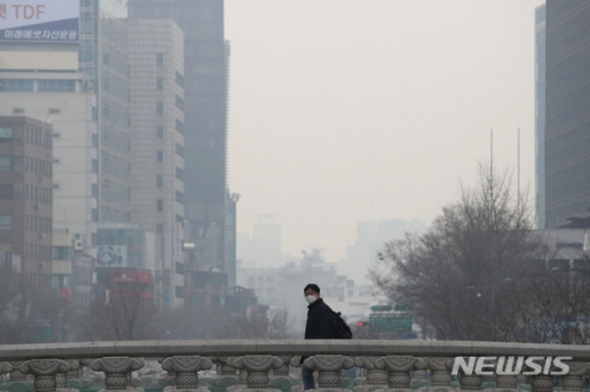 하나금융연, "미세먼지 많으면 세탁소·이비인후과 등 매출 증가"