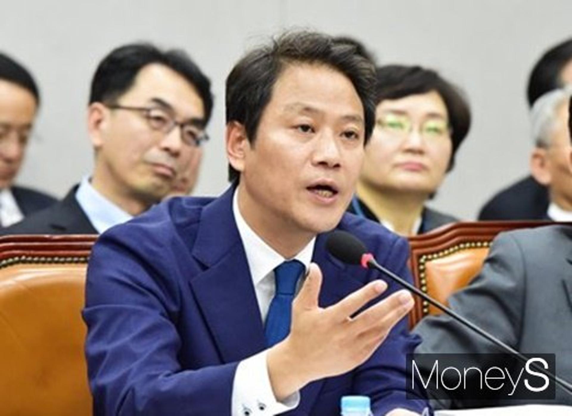 공직자 재산공개… 임종석 2억여원 증가?