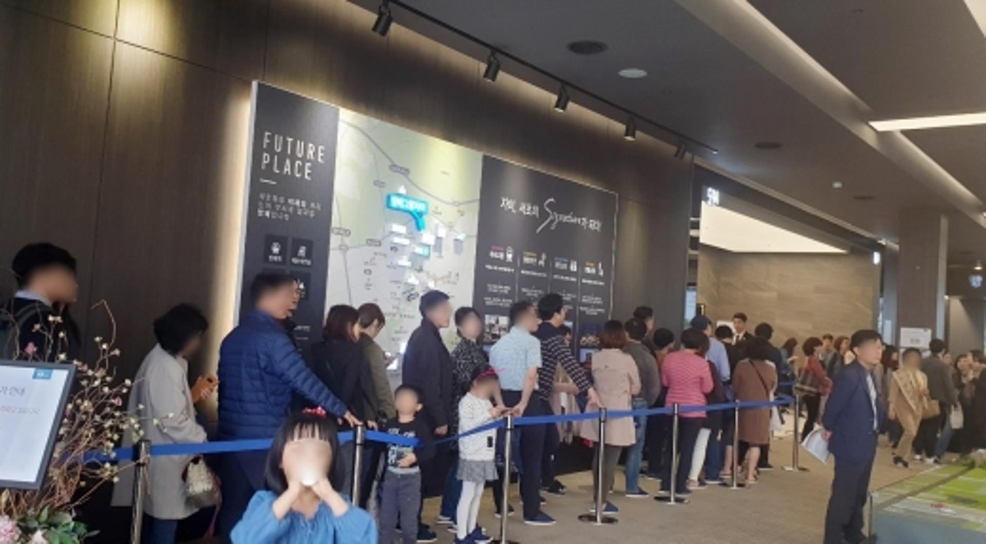 예비청약자 6만명 몰린 주말 견본주택… 청약 흥행할까