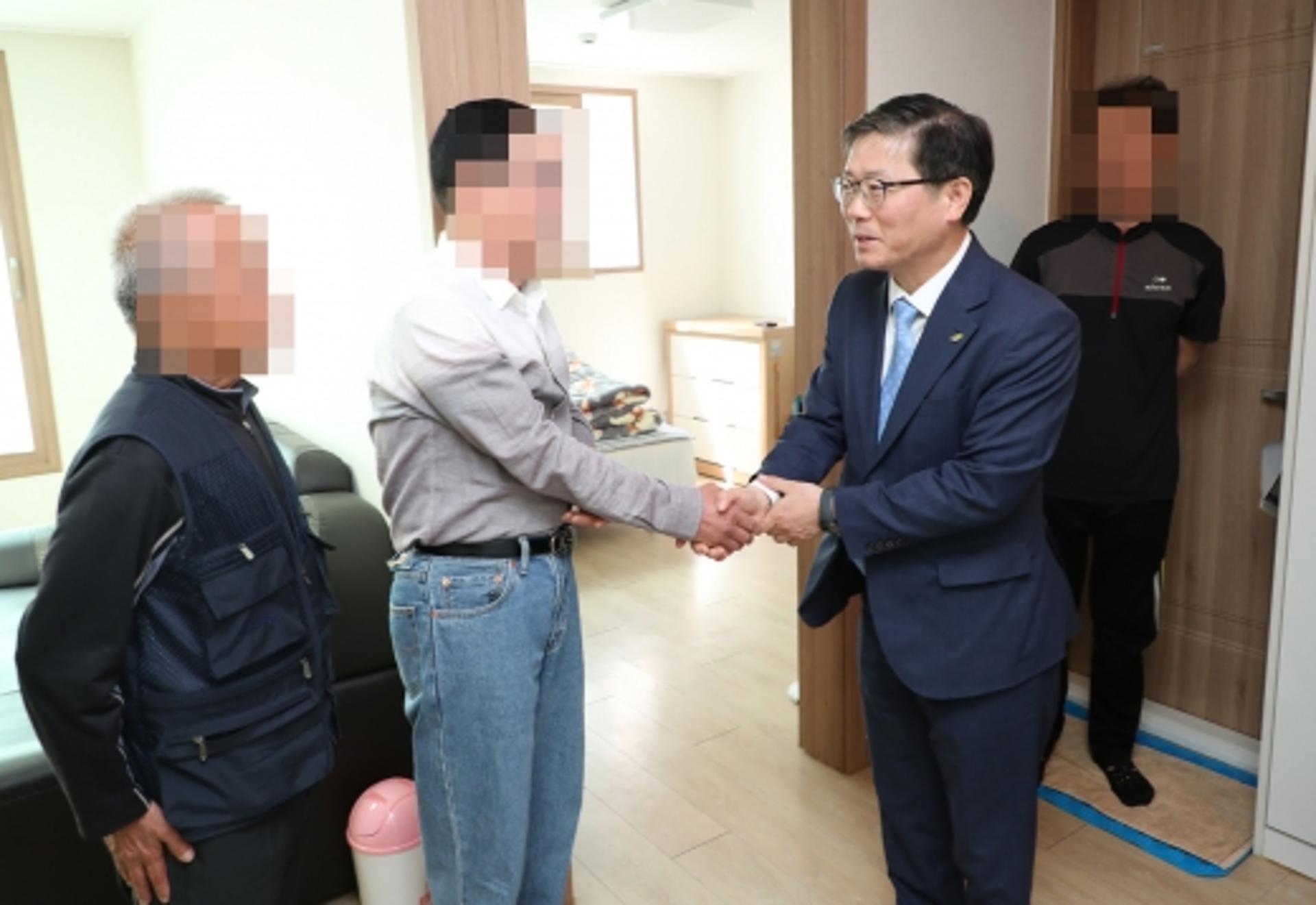 변창흠 LH 사장, 취임 첫 현장 방문… 취약계층 목소리 경청