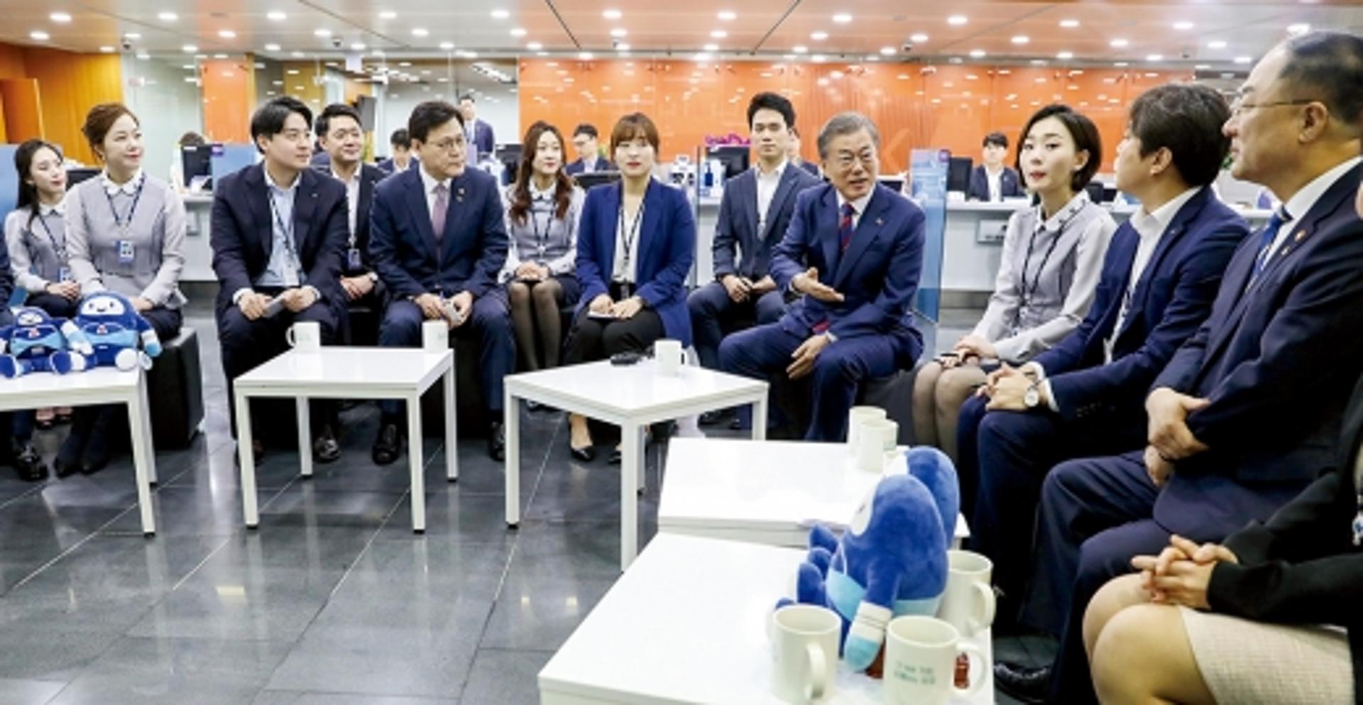 100조원 쏟아붓는 '혁신금융', 불안한 출발