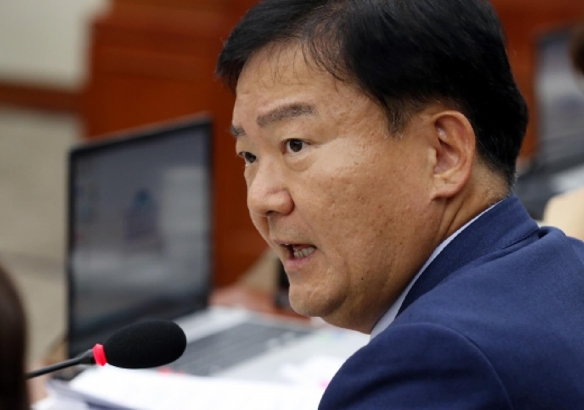 민경욱 “자유한국당 전신인 민자당이 5·18묘역 조성·민주화운동 명명했다”