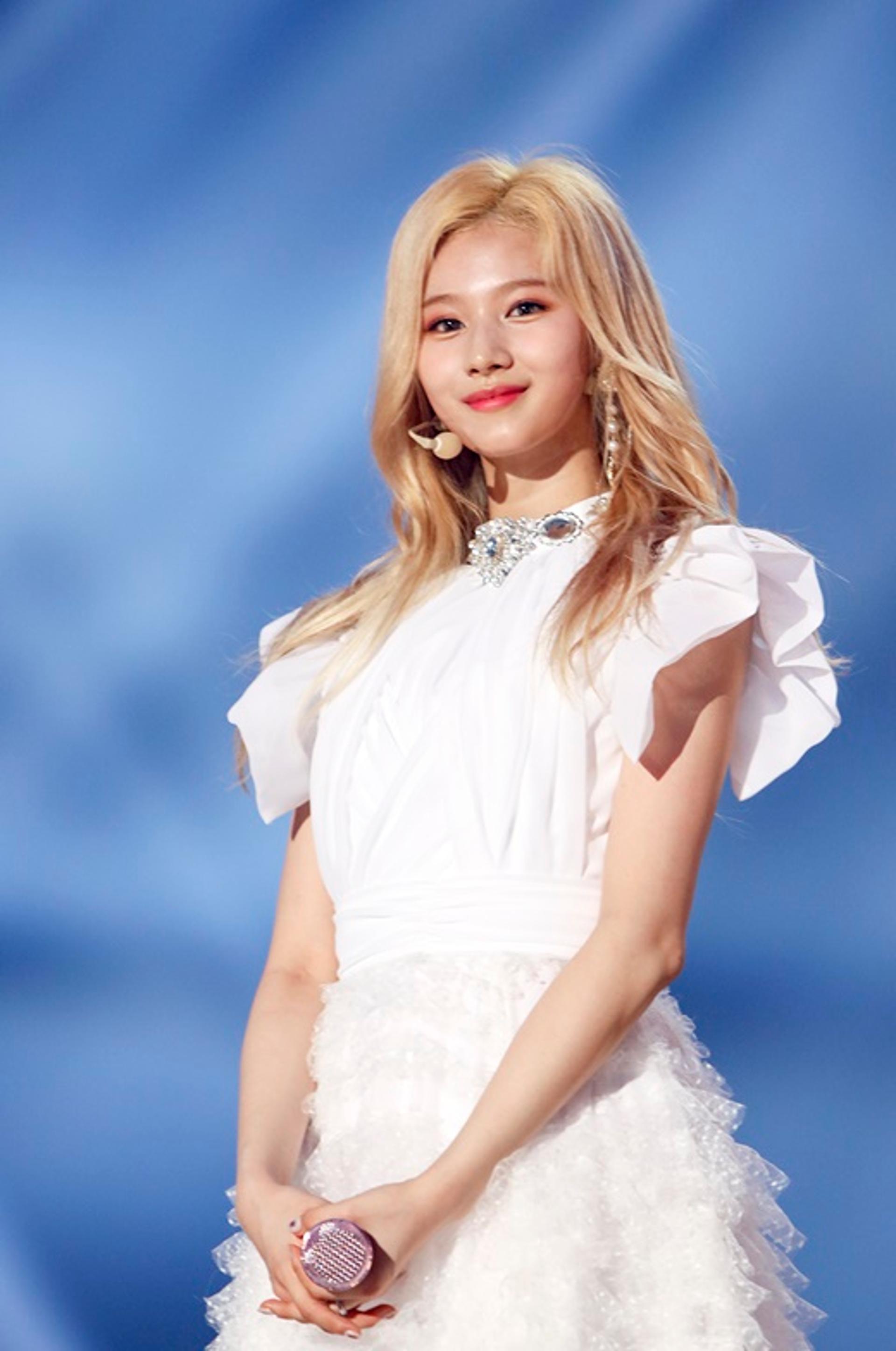 사나 연호논란언급, "팬 사라질까 두려웠다"