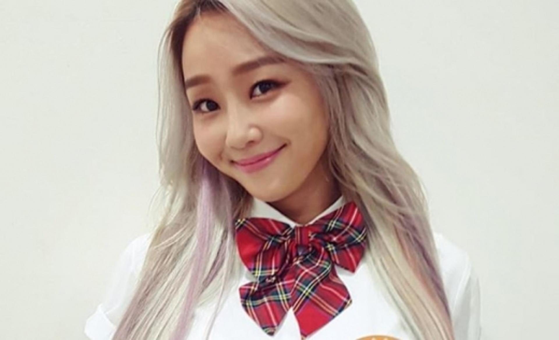효린 졸업사진 '화제'… 범상치 않은 아우라?