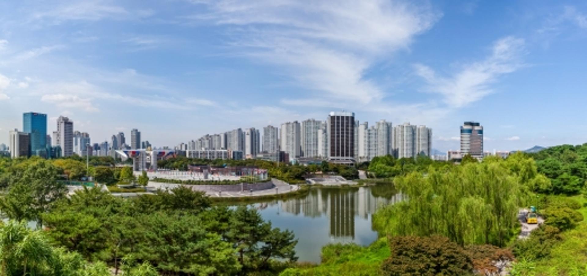 미세먼지·무더위 기승에 ‘숲세권 아파트’ 각광